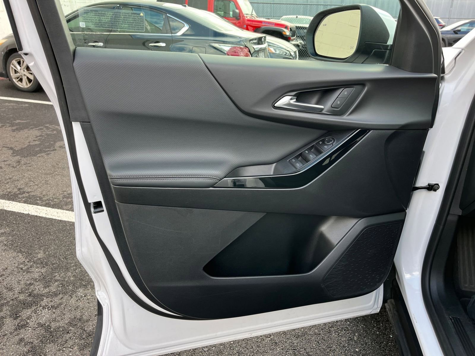 Thumbnail: 2025 Chevrolet Equinox - 20