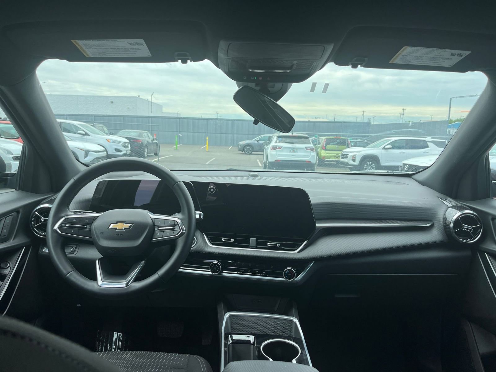 Thumbnail: 2025 Chevrolet Equinox - 33