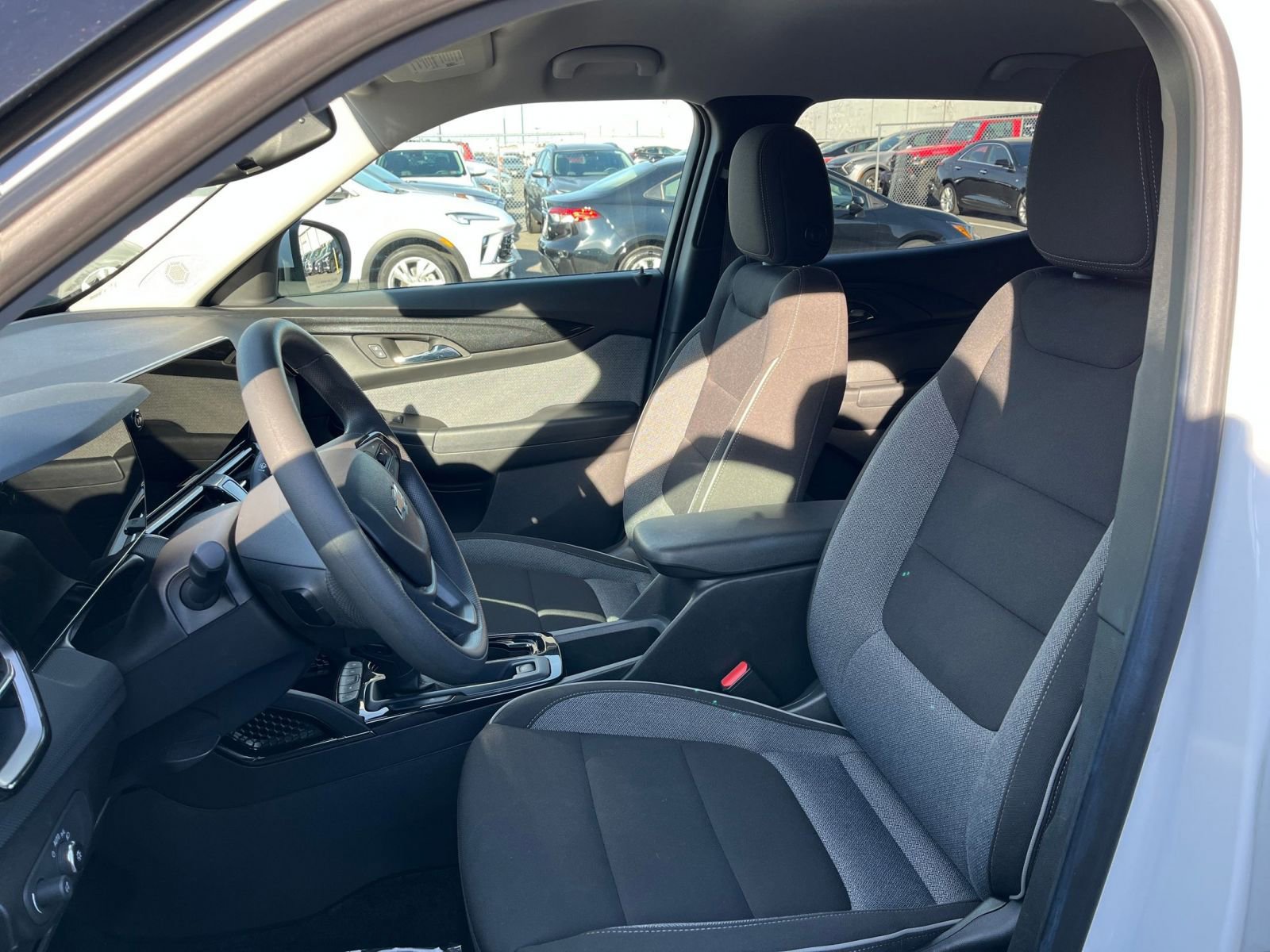 Thumbnail: 2025 Chevrolet TrailBlazer - 34