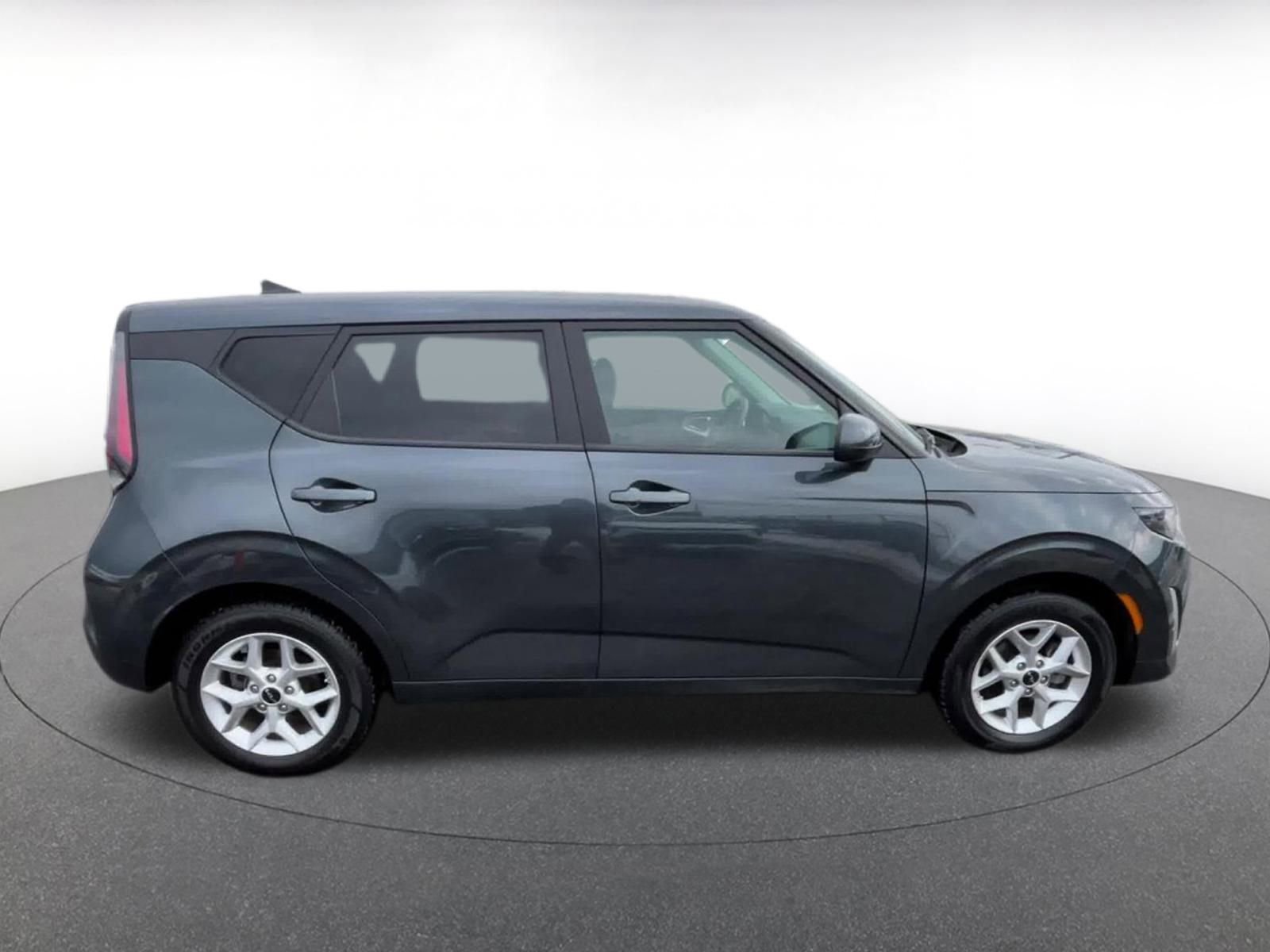 Thumbnail: 2025 Kia Soul - 16