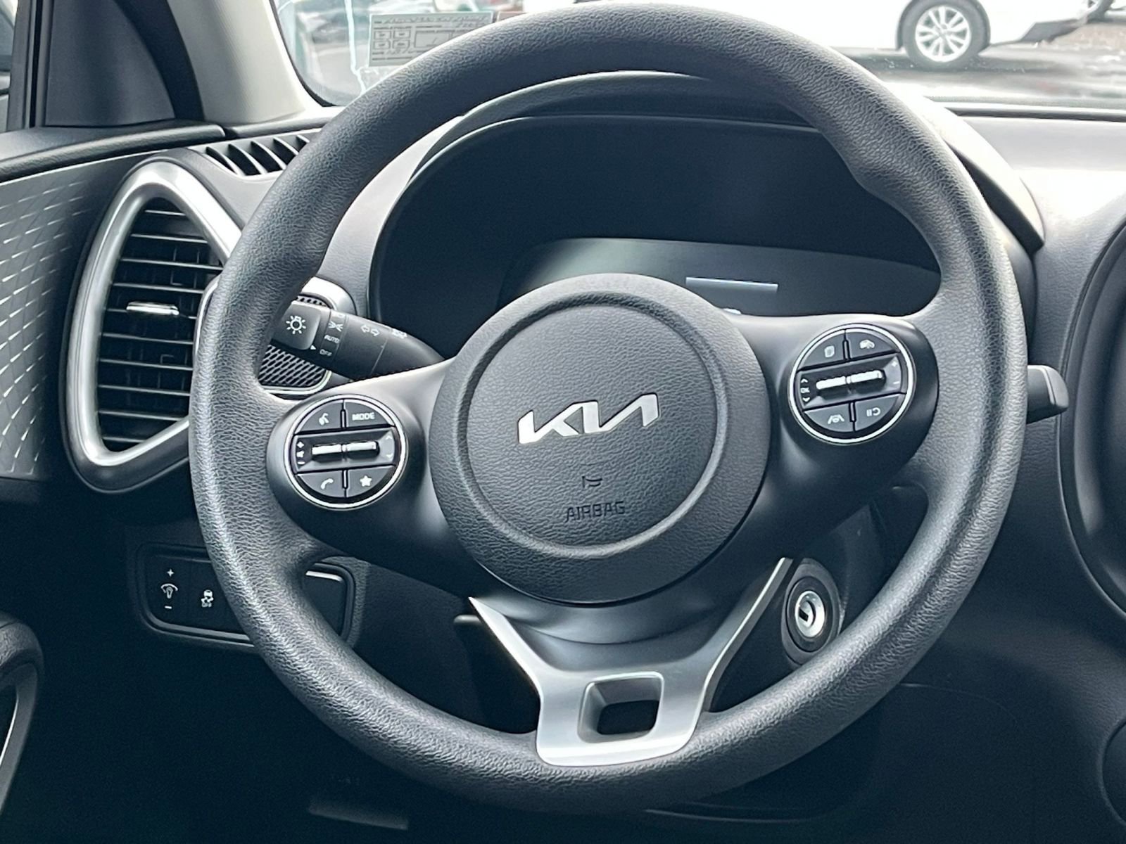 Thumbnail: 2025 Kia Soul - 26