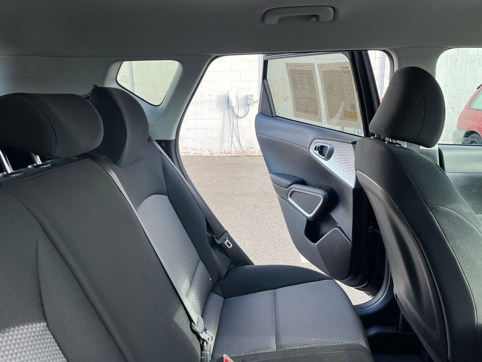 Thumbnail: 2025 Kia Soul - 35