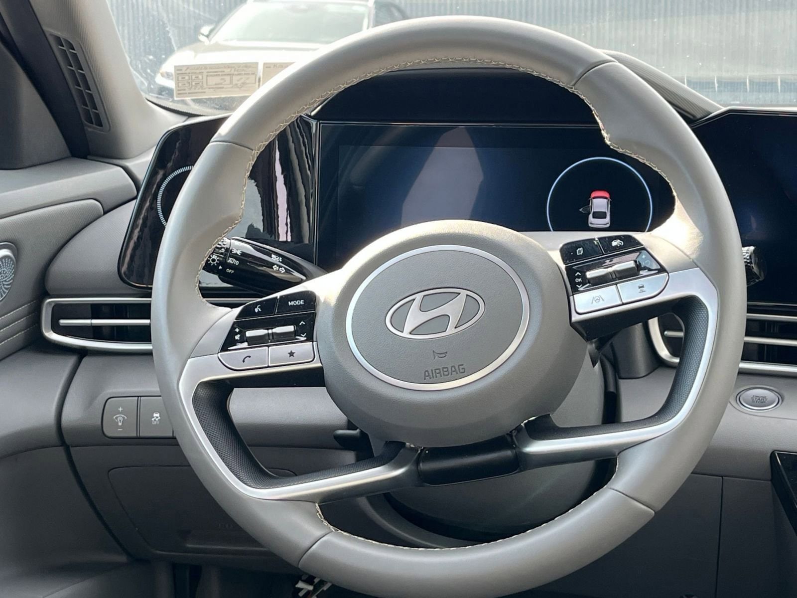 Thumbnail: 2025 Hyundai Elantra - 28