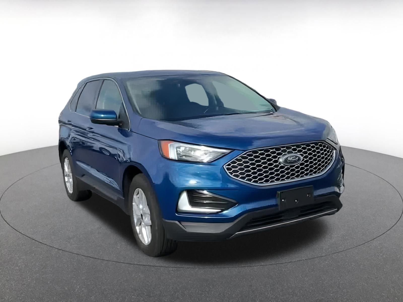 Thumbnail: 2024 Ford Edge - 3