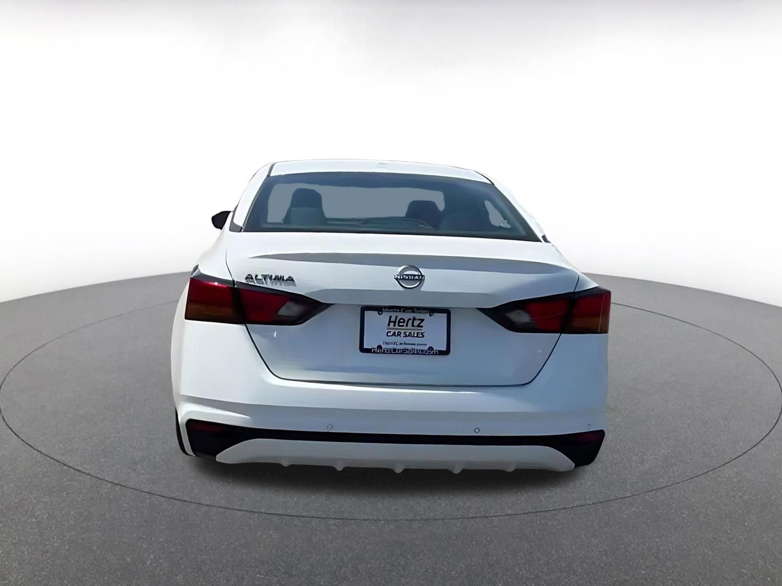 Thumbnail: 2025 Nissan Altima - 12