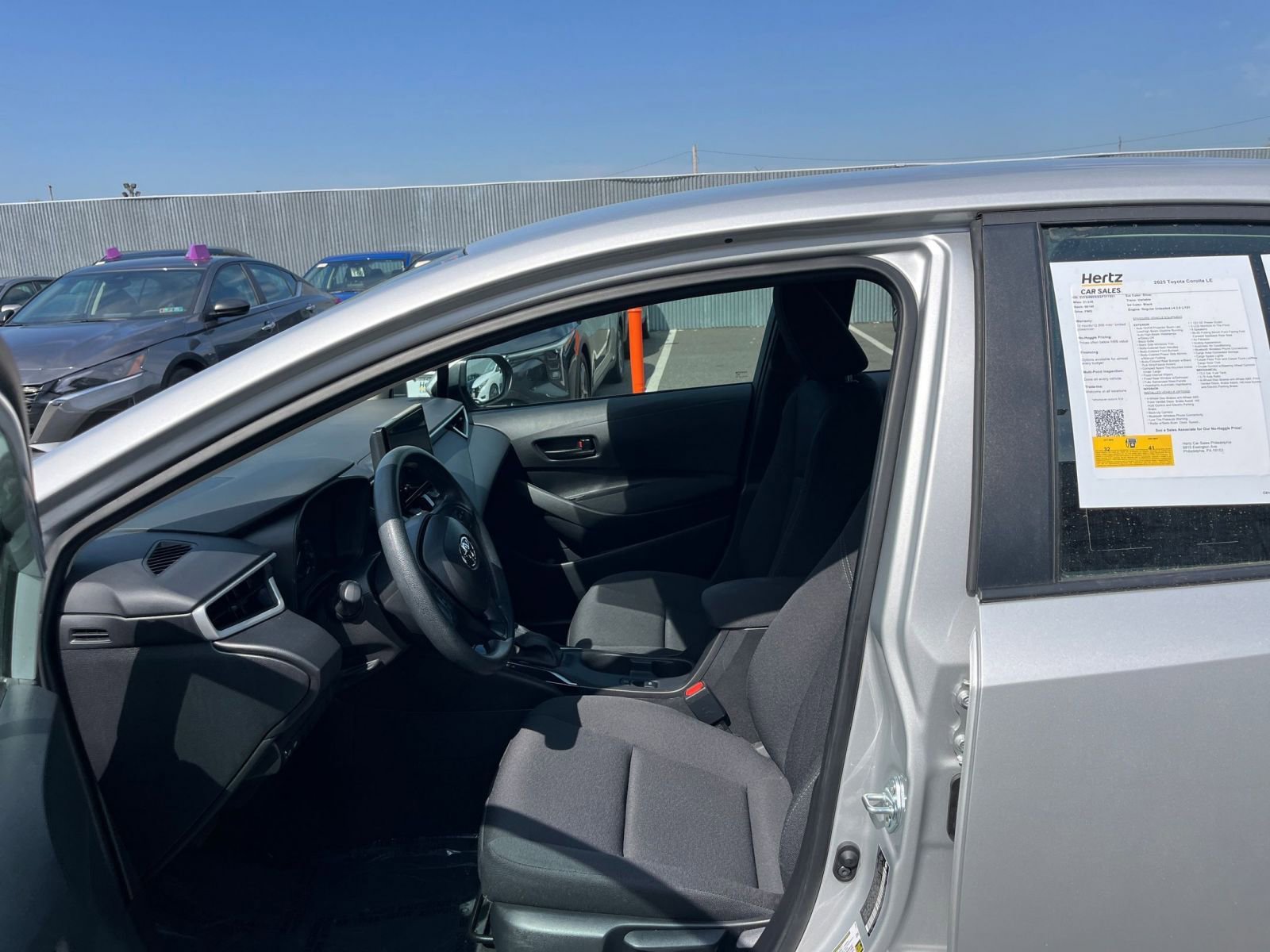 Thumbnail: 2025 Toyota Corolla - 26