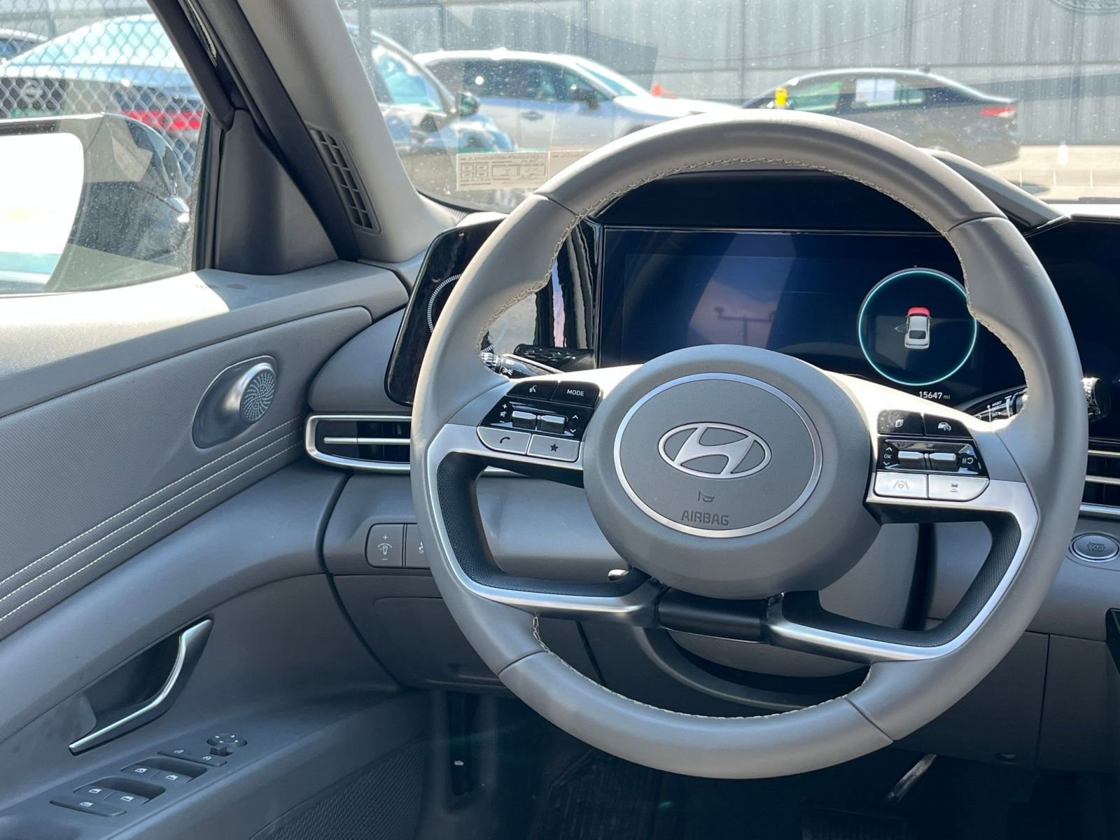 Thumbnail: 2025 Hyundai Elantra - 27