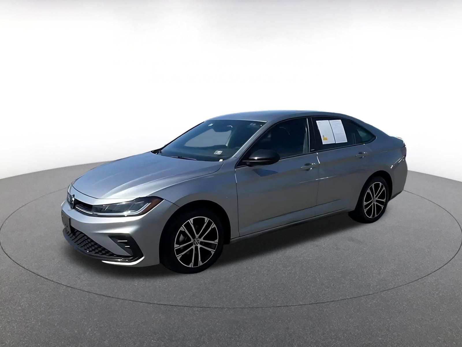 Thumbnail: 2025 Volkswagen Jetta - 8