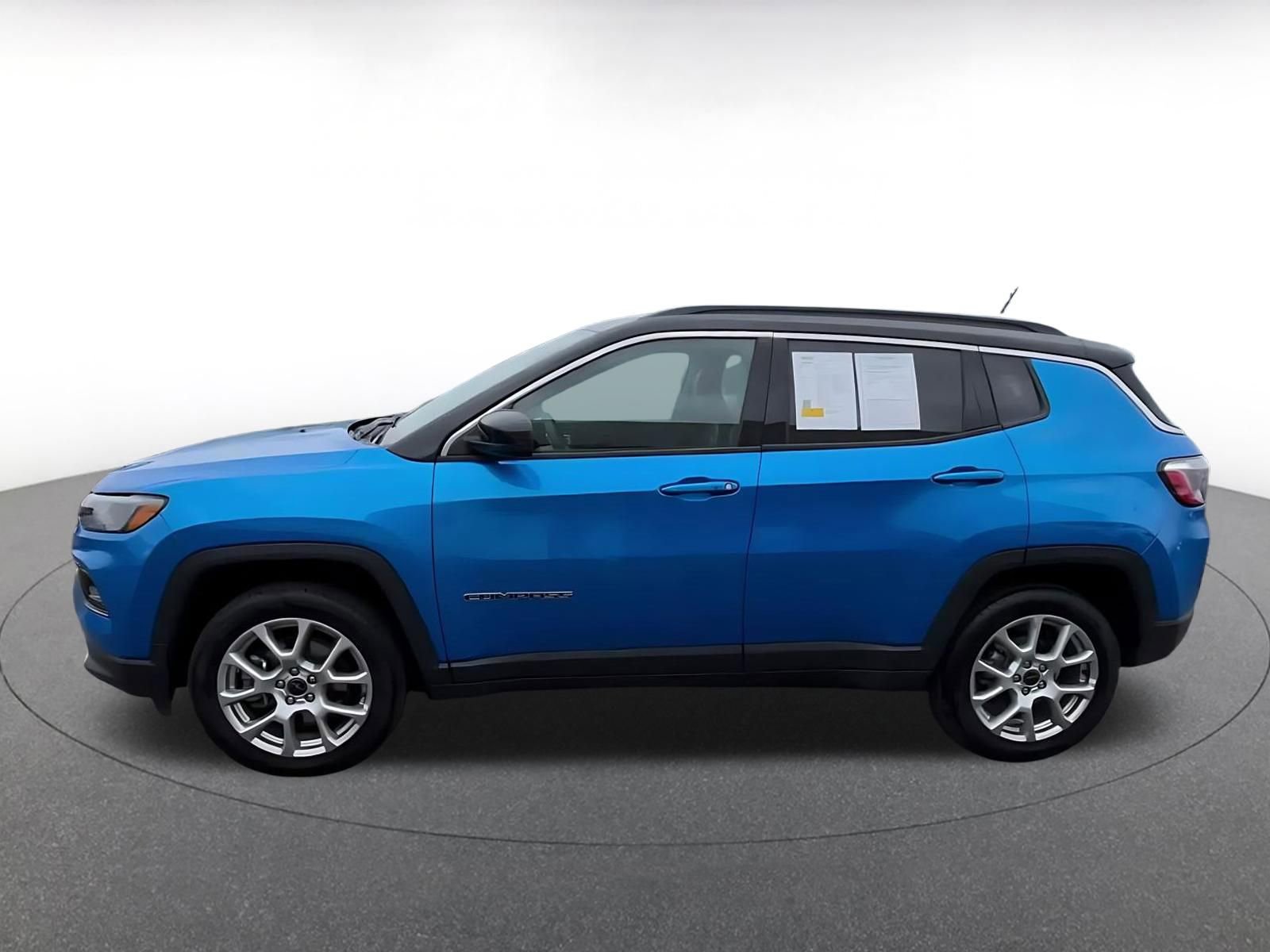Thumbnail: 2025 Jeep Compass - 8