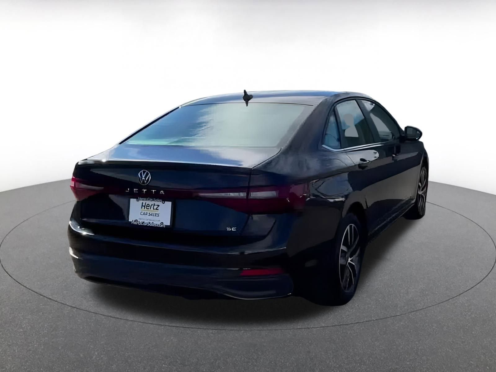 Thumbnail: 2025 Volkswagen Jetta - 13