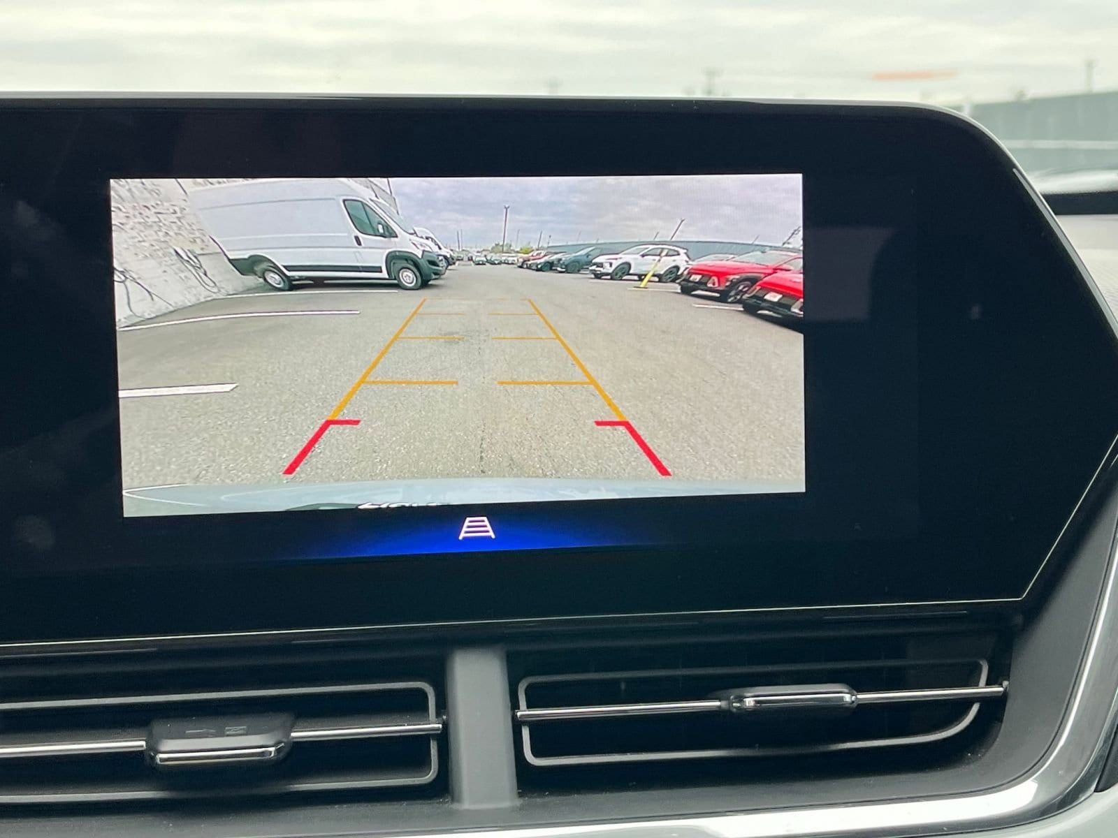 Thumbnail: 2025 Chevrolet Trax - 17