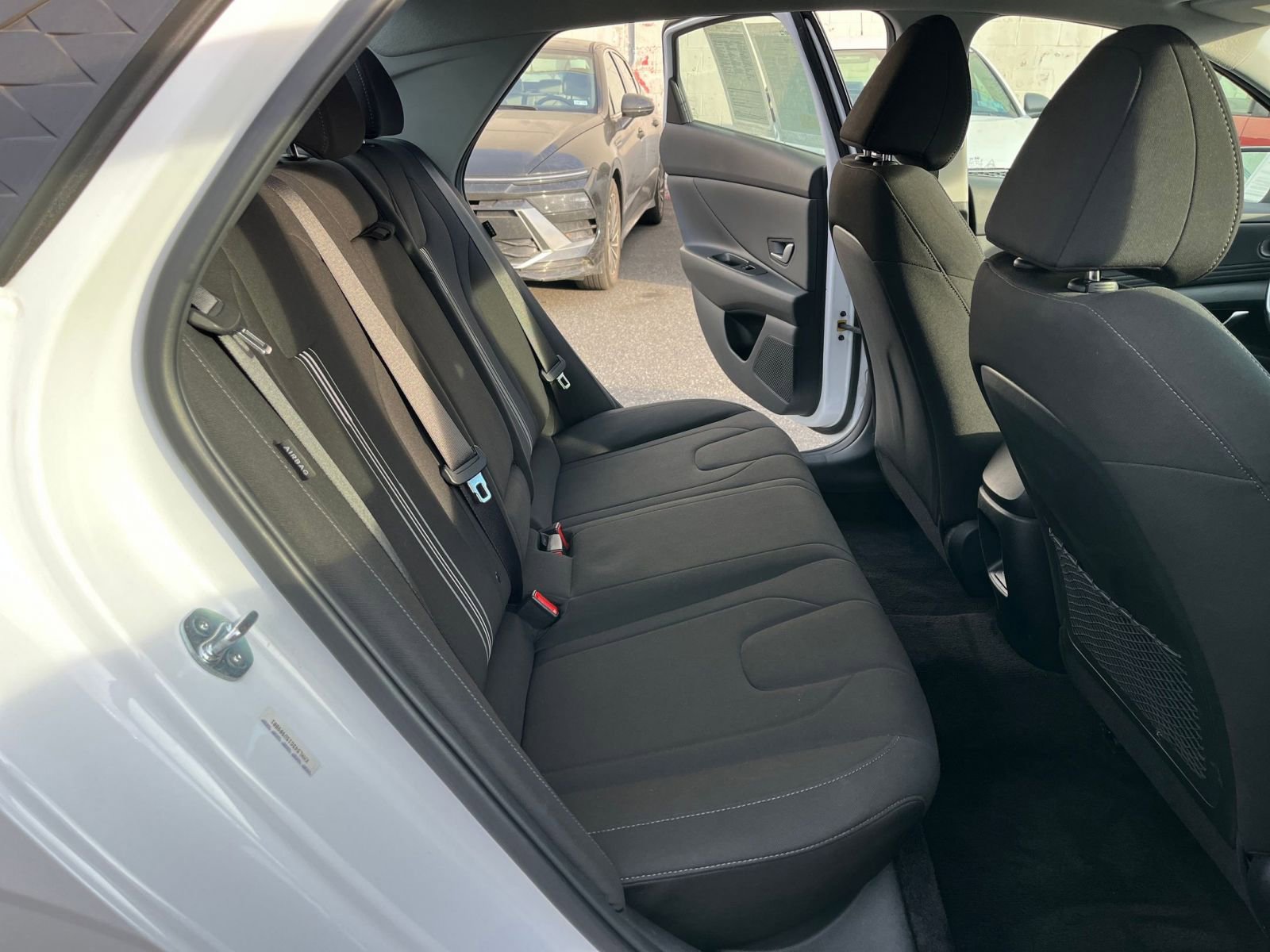 Thumbnail: 2025 Hyundai Elantra - 25