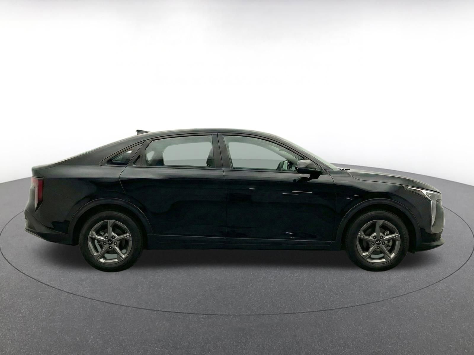 Thumbnail: 2025 Kia K4 - 10