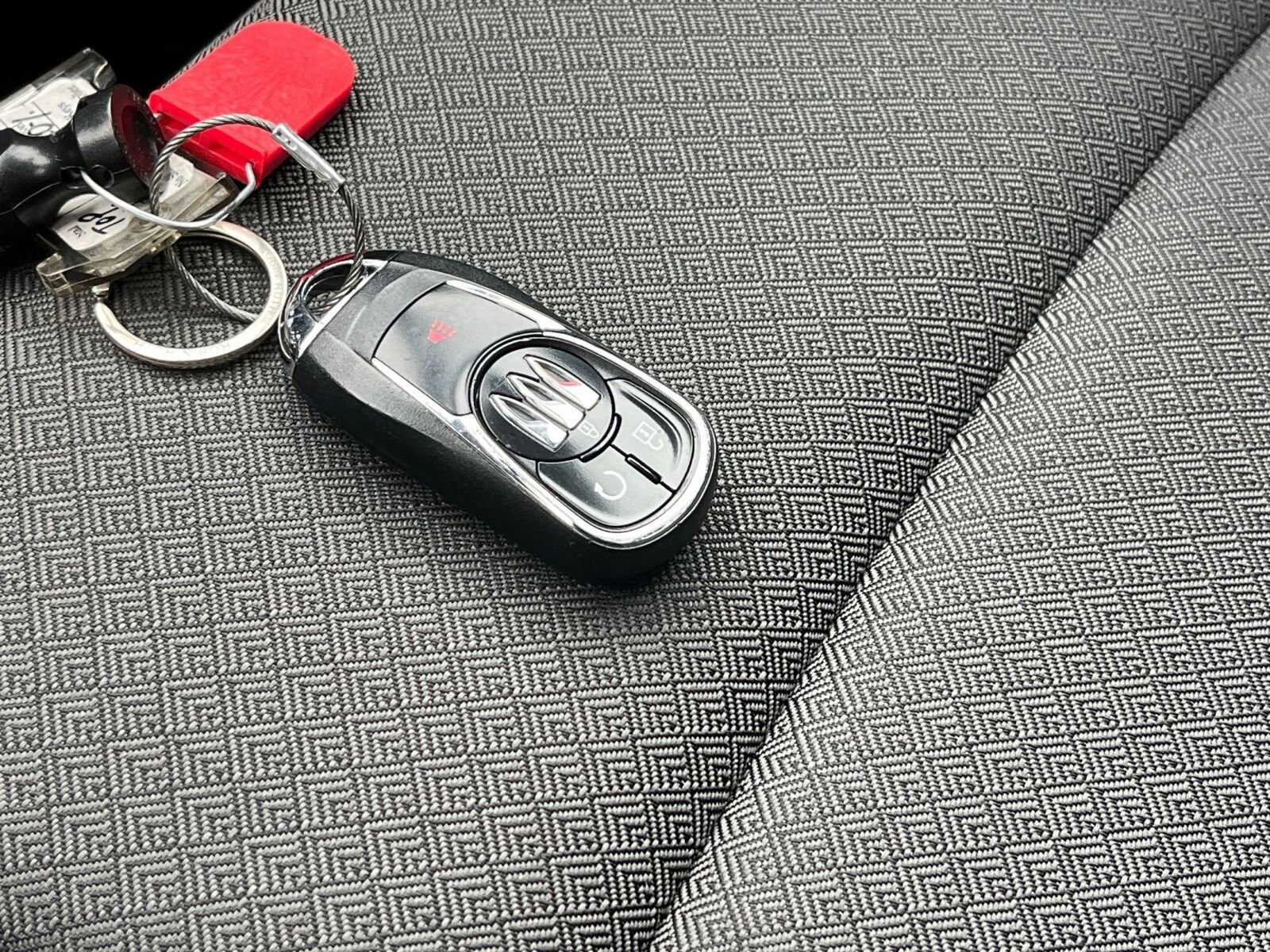 Thumbnail: 2025 Buick Encore GX - 25