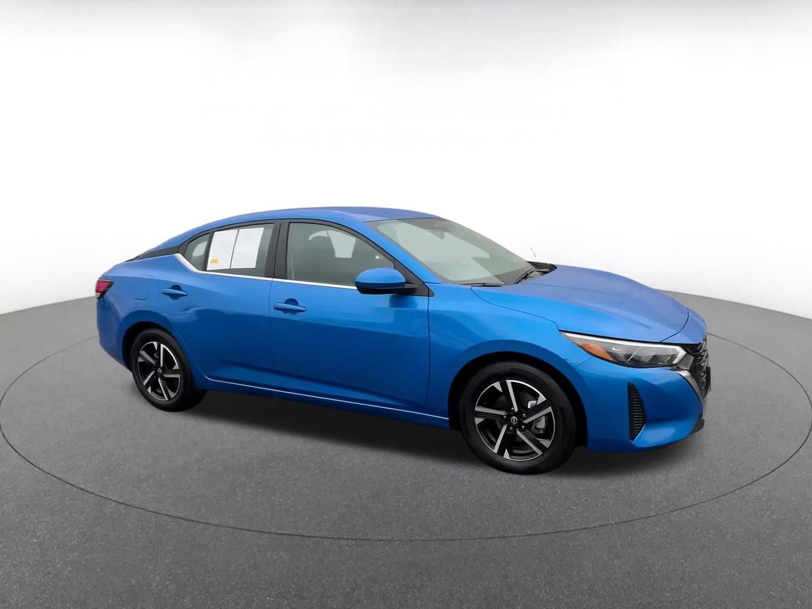 Thumbnail: 2025 Nissan Sentra - 2