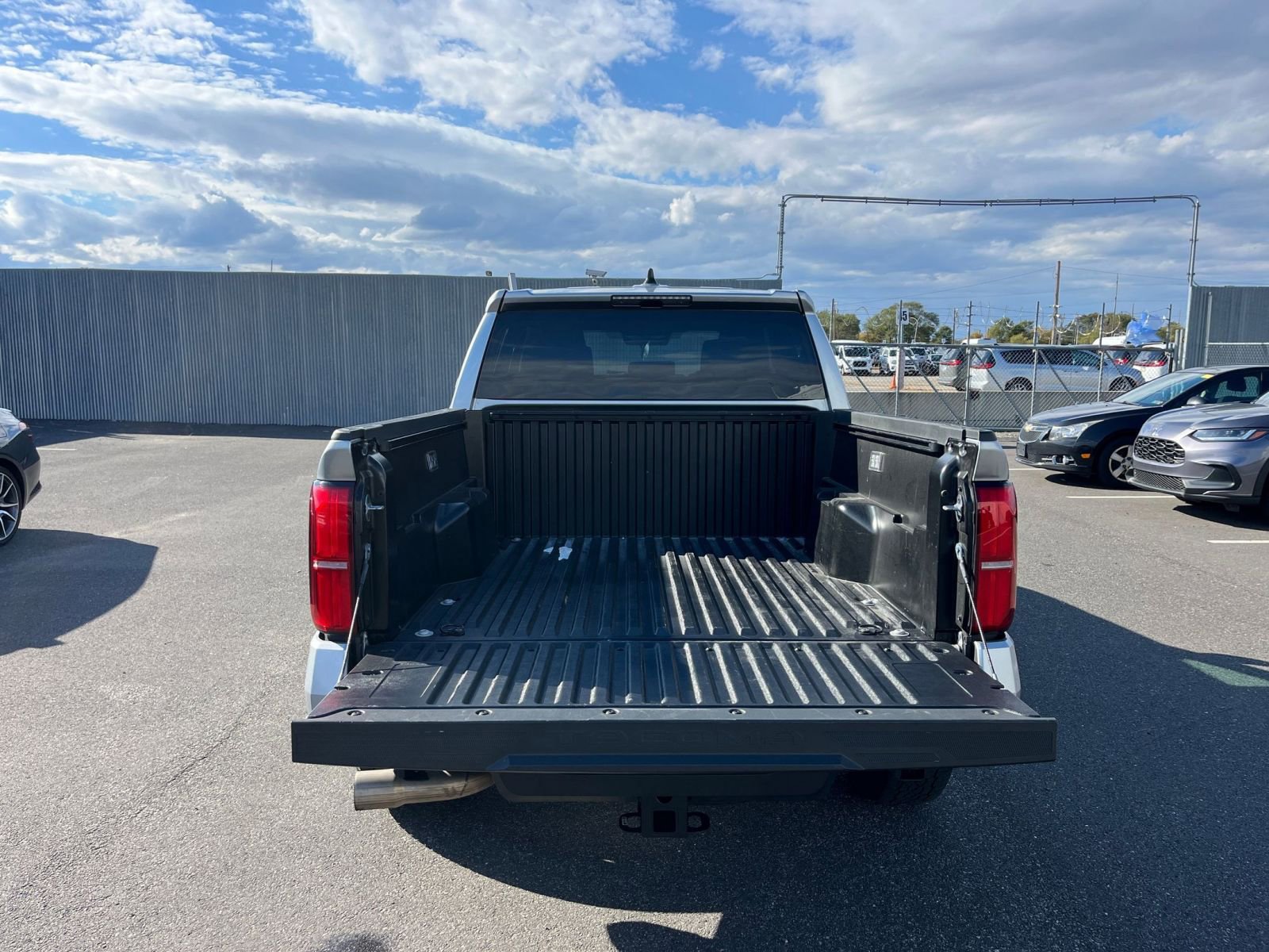 Thumbnail: 2025 Toyota Tacoma - 31