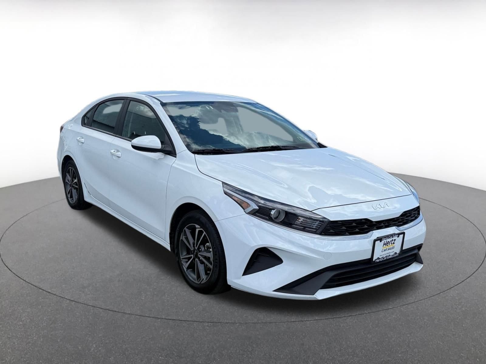Thumbnail: 2024 Kia Forte - 1