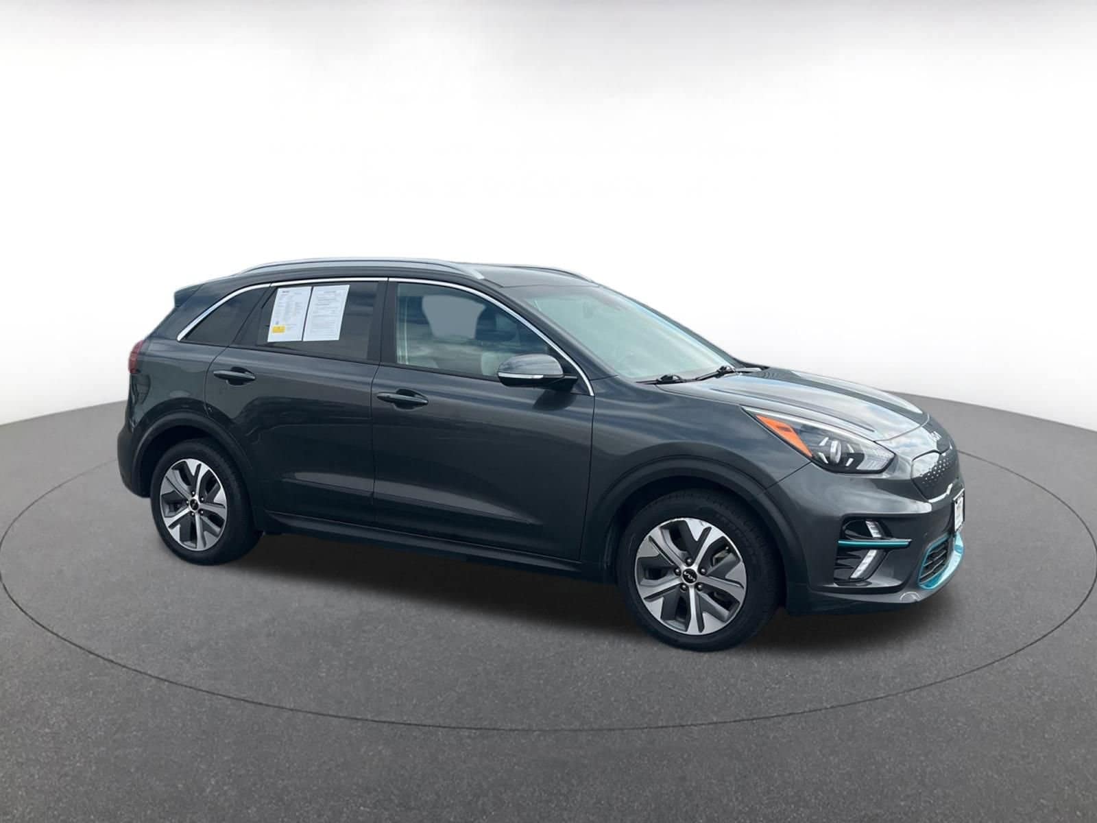 Thumbnail: 2022 Kia Niro - 1