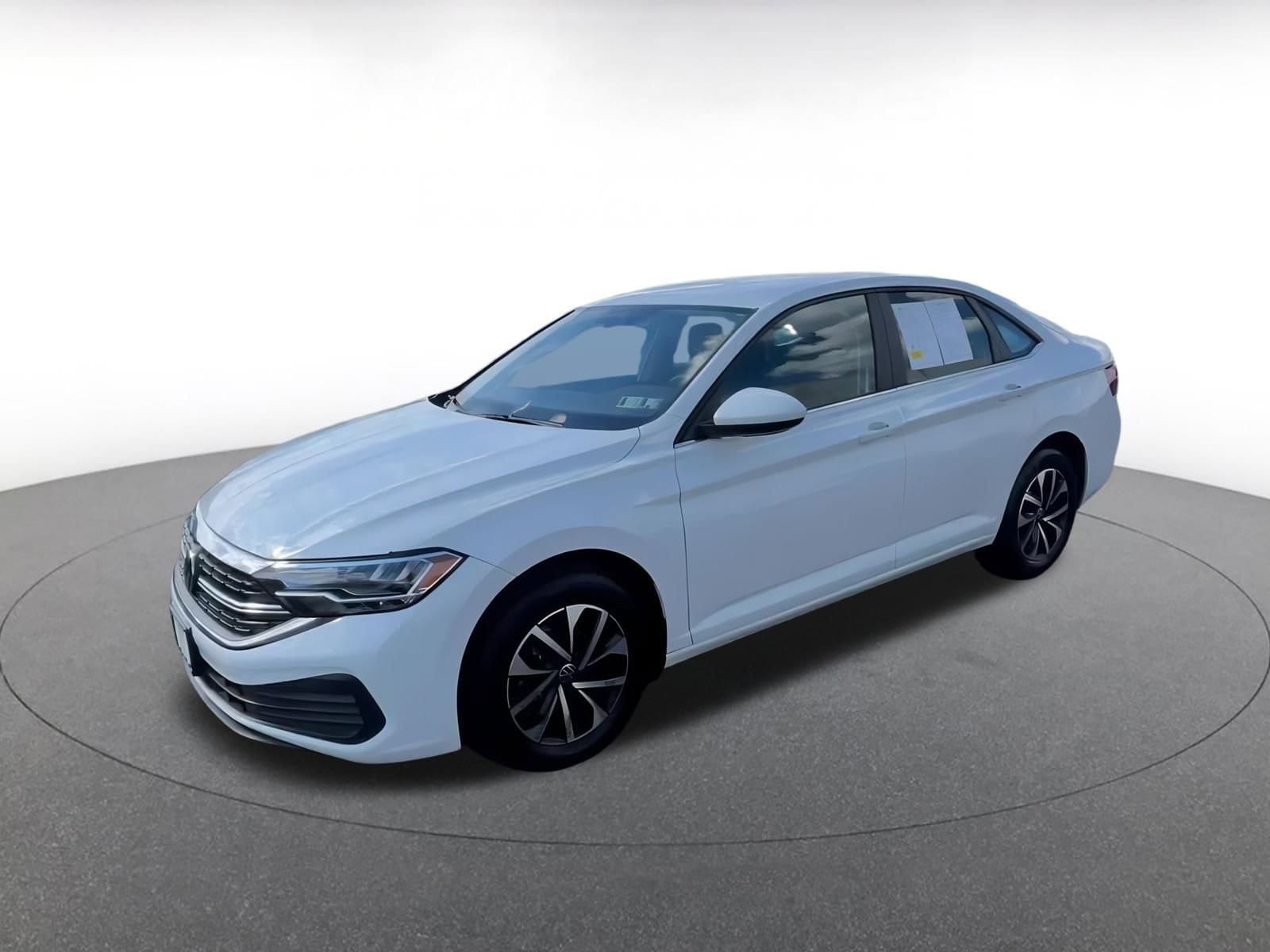 Thumbnail: 2024 Volkswagen Jetta - 7