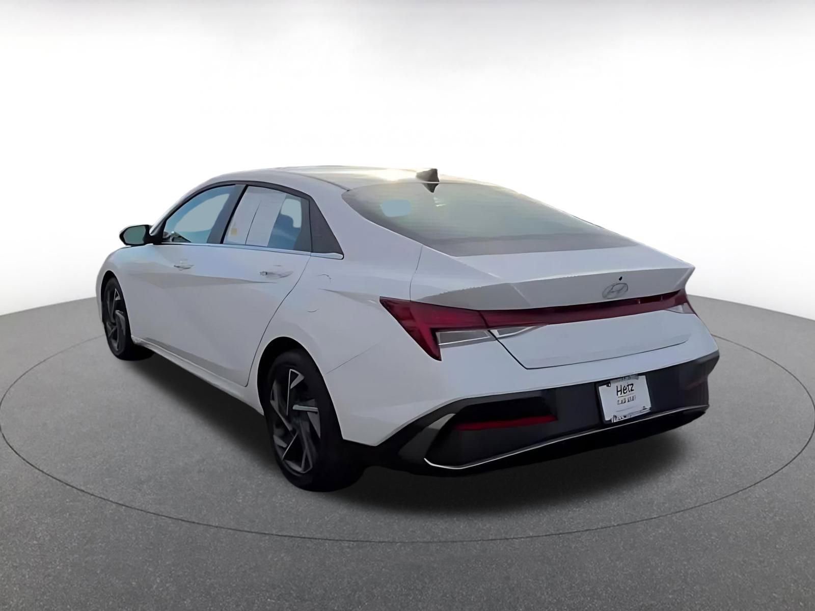 Thumbnail: 2025 Hyundai Elantra - 11