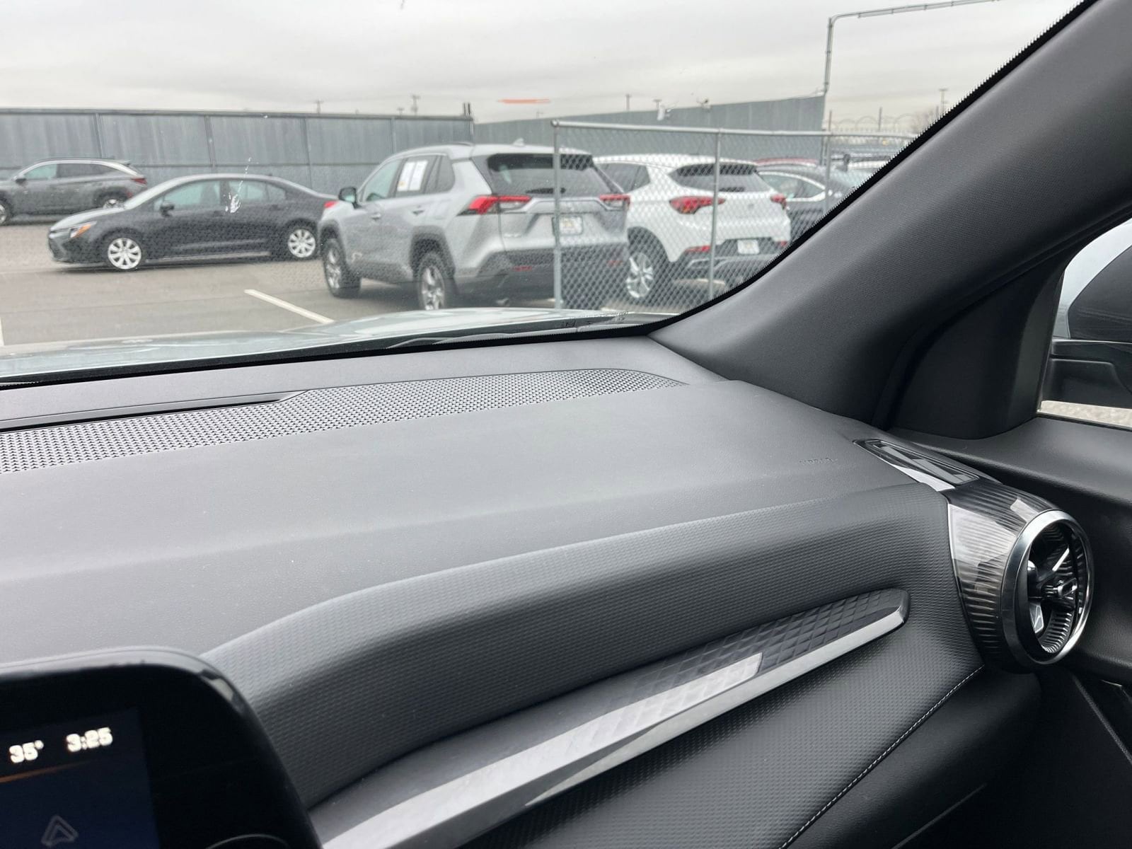 Thumbnail: 2025 Chevrolet Equinox - 34