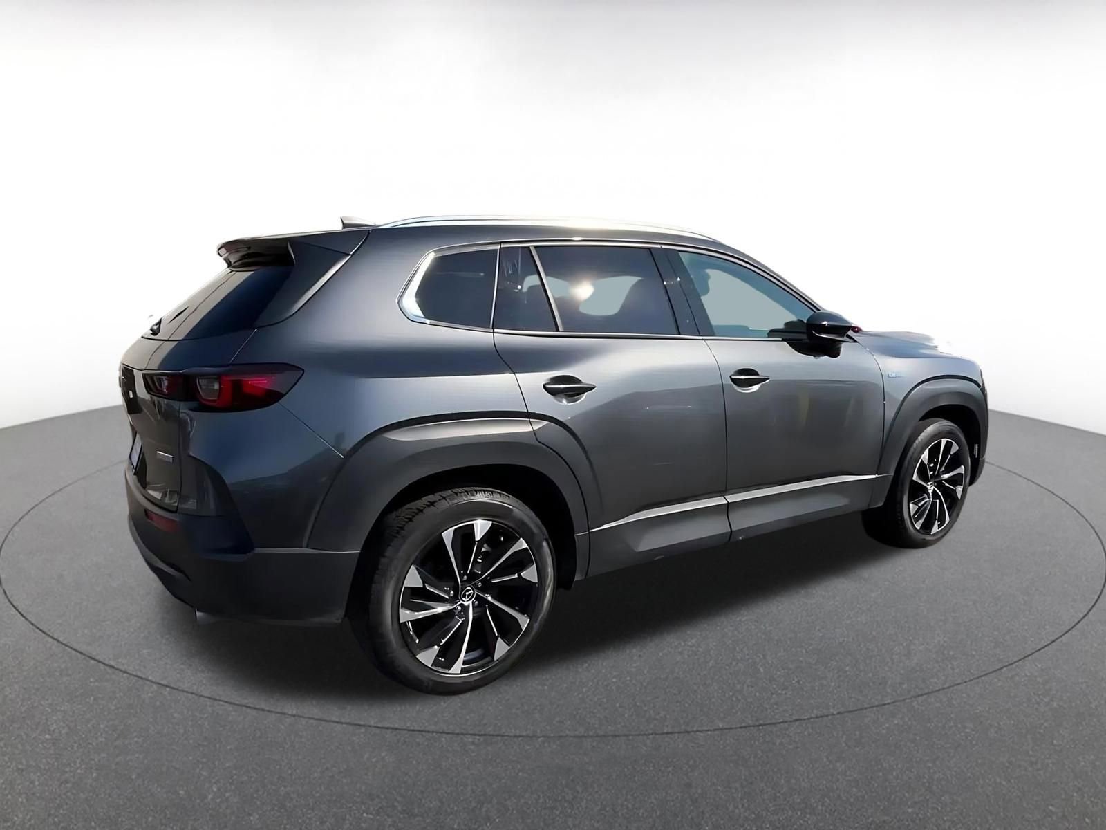 Thumbnail: 2025 Mazda CX-50 - 15