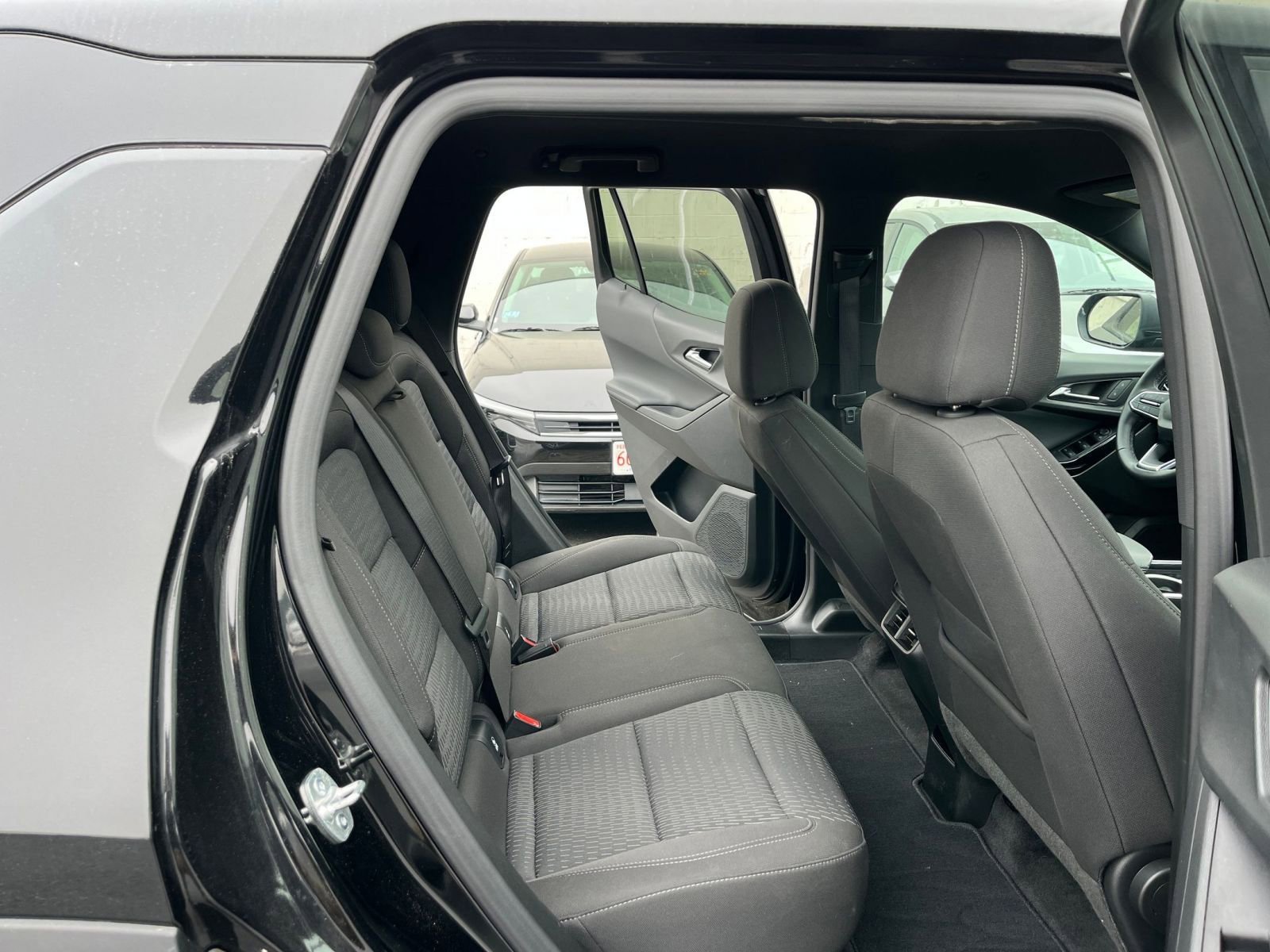 Thumbnail: 2025 Chevrolet Equinox - 26