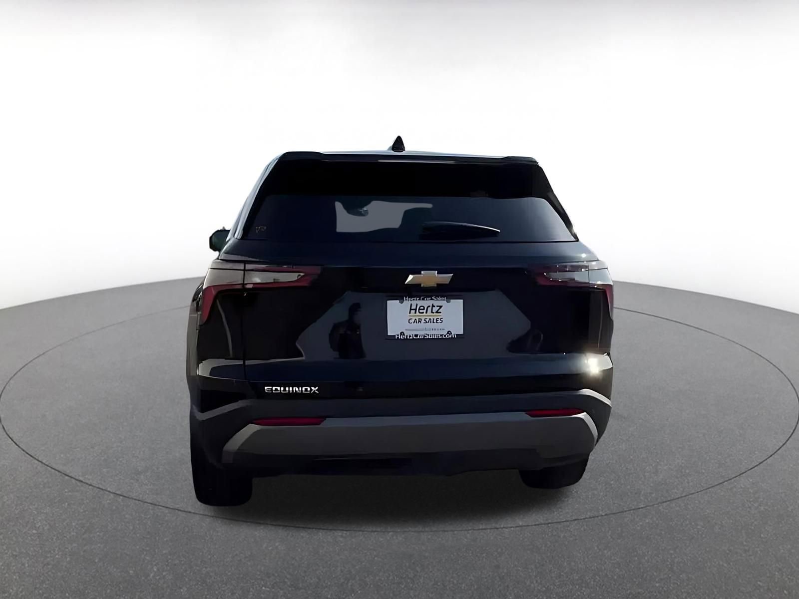 Thumbnail: 2025 Chevrolet Equinox - 10