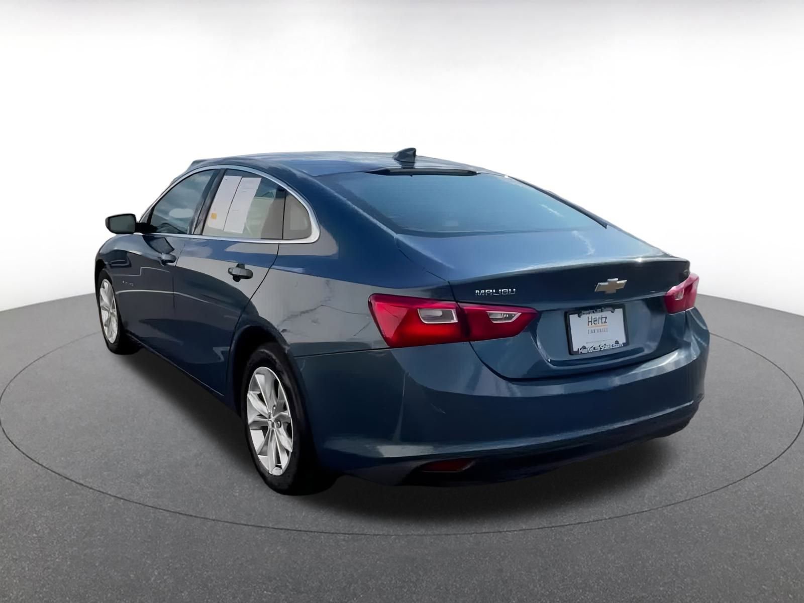 Thumbnail: 2024 Chevrolet Malibu - 11