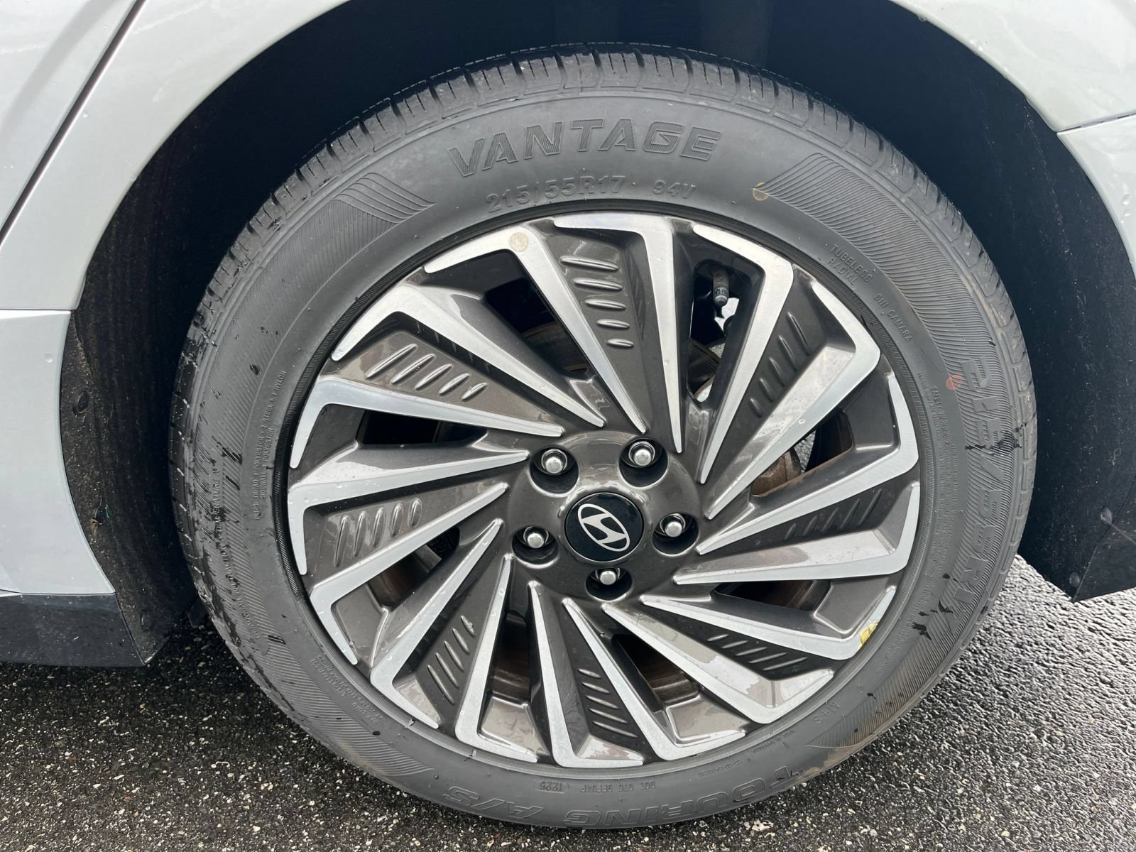 Thumbnail: 2025 Hyundai Sonata - 30