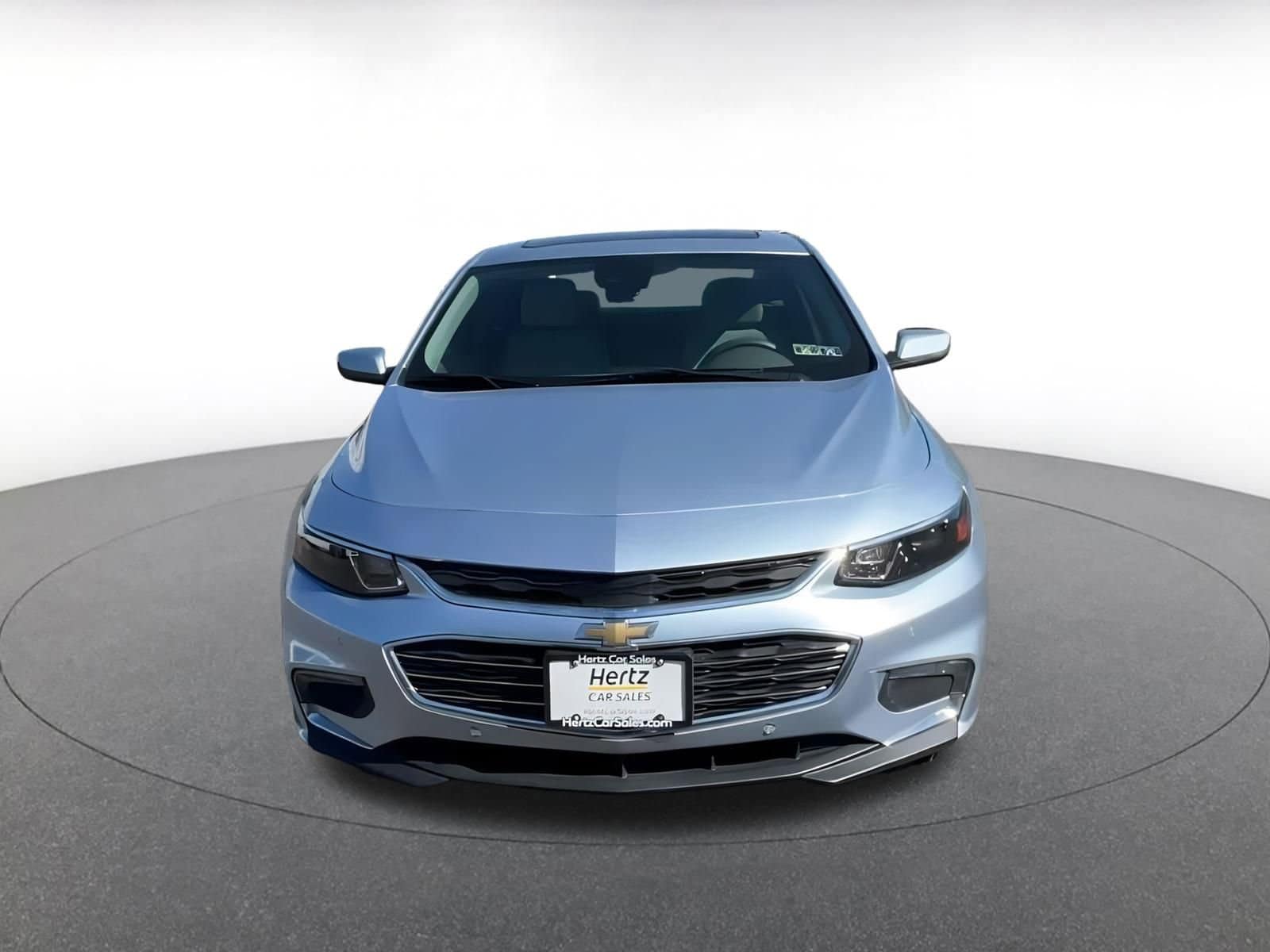 Thumbnail: 2017 Chevrolet Malibu - 5