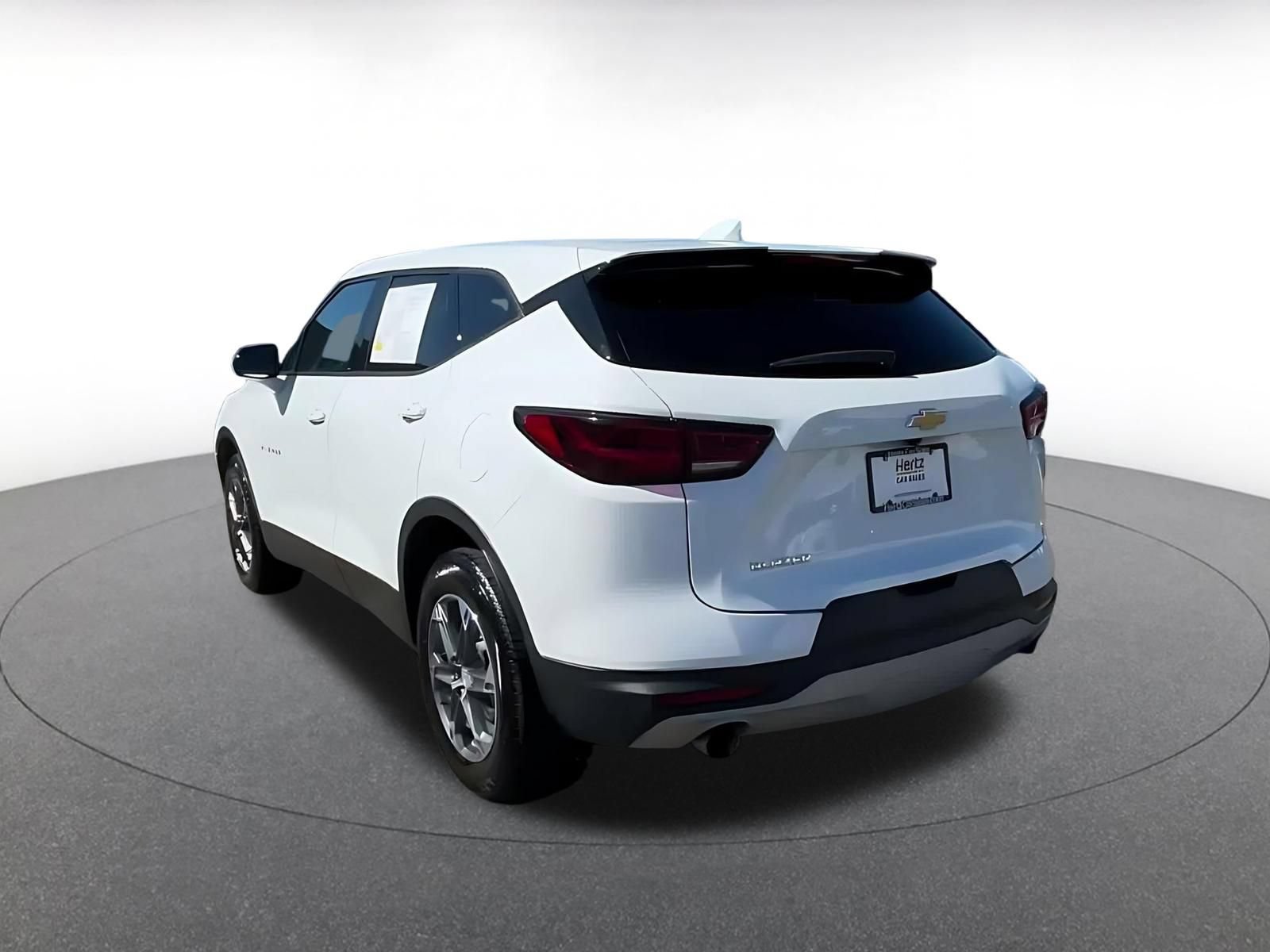 Thumbnail: 2025 Chevrolet Blazer - 10