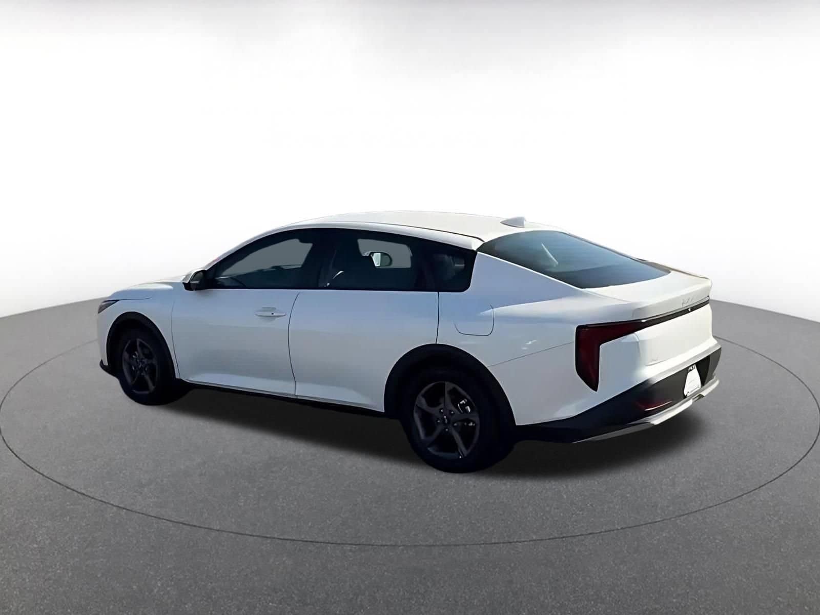 Thumbnail: 2025 Kia K4 - 13
