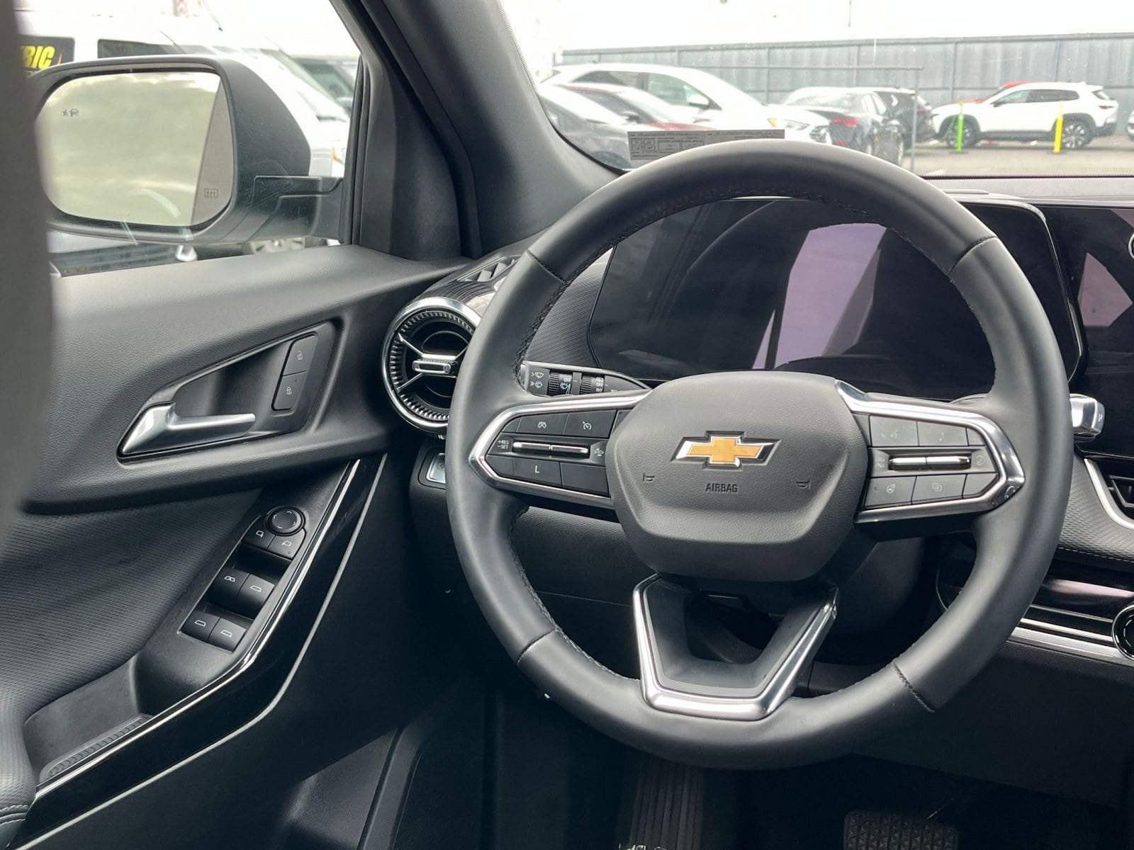 Thumbnail: 2025 Chevrolet Equinox - 28