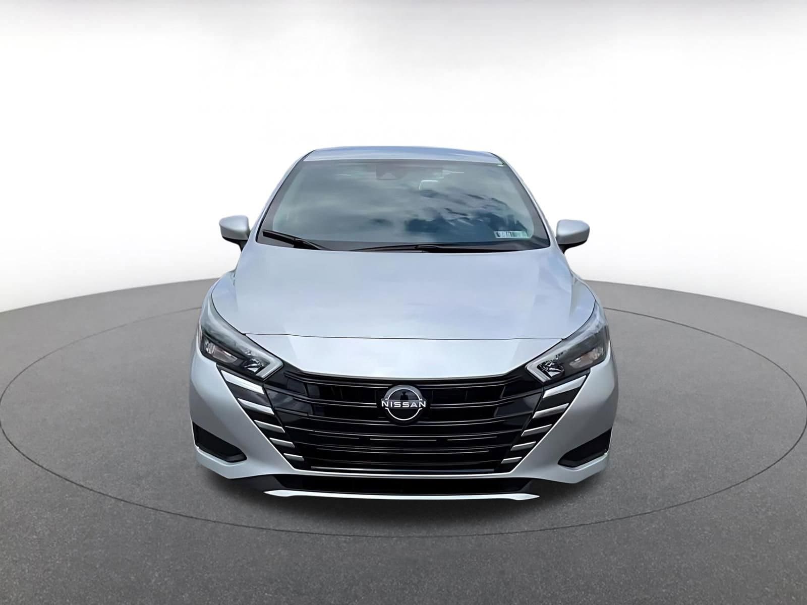 Thumbnail: 2025 Nissan Versa - 5