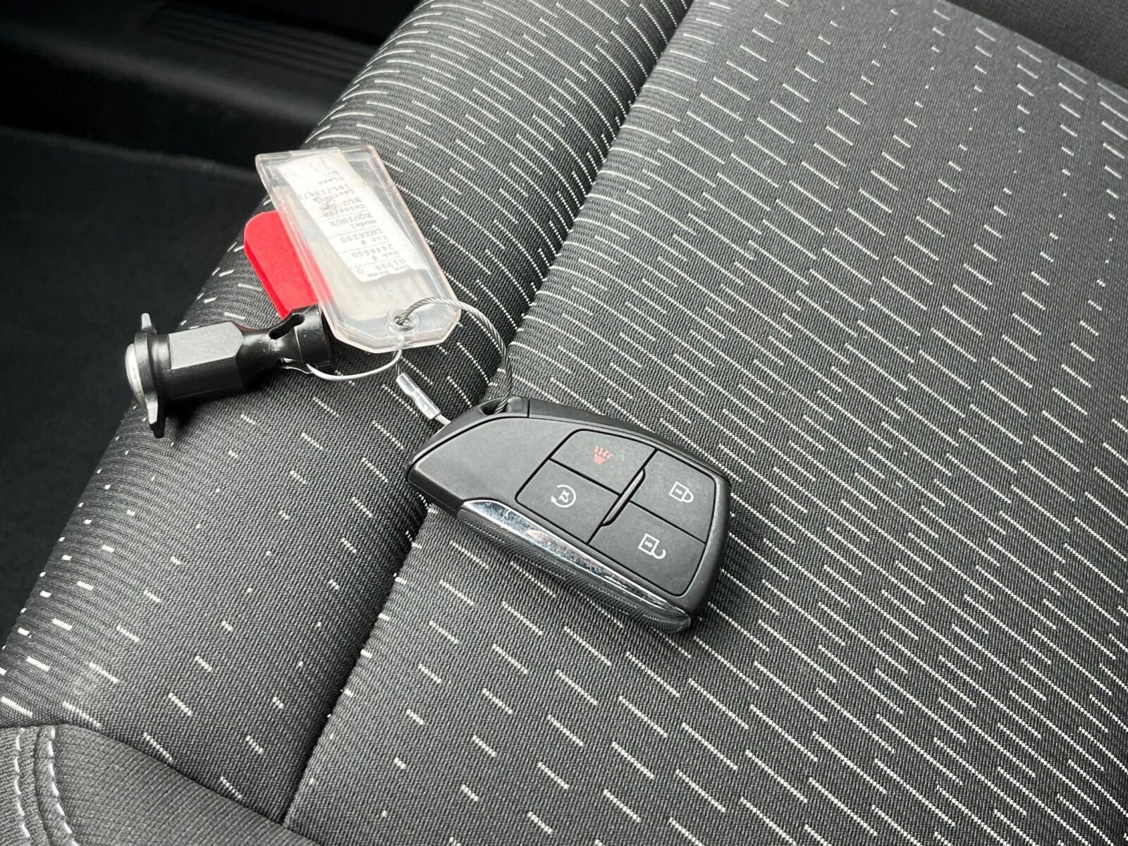 Thumbnail: 2025 Chevrolet Equinox - 21