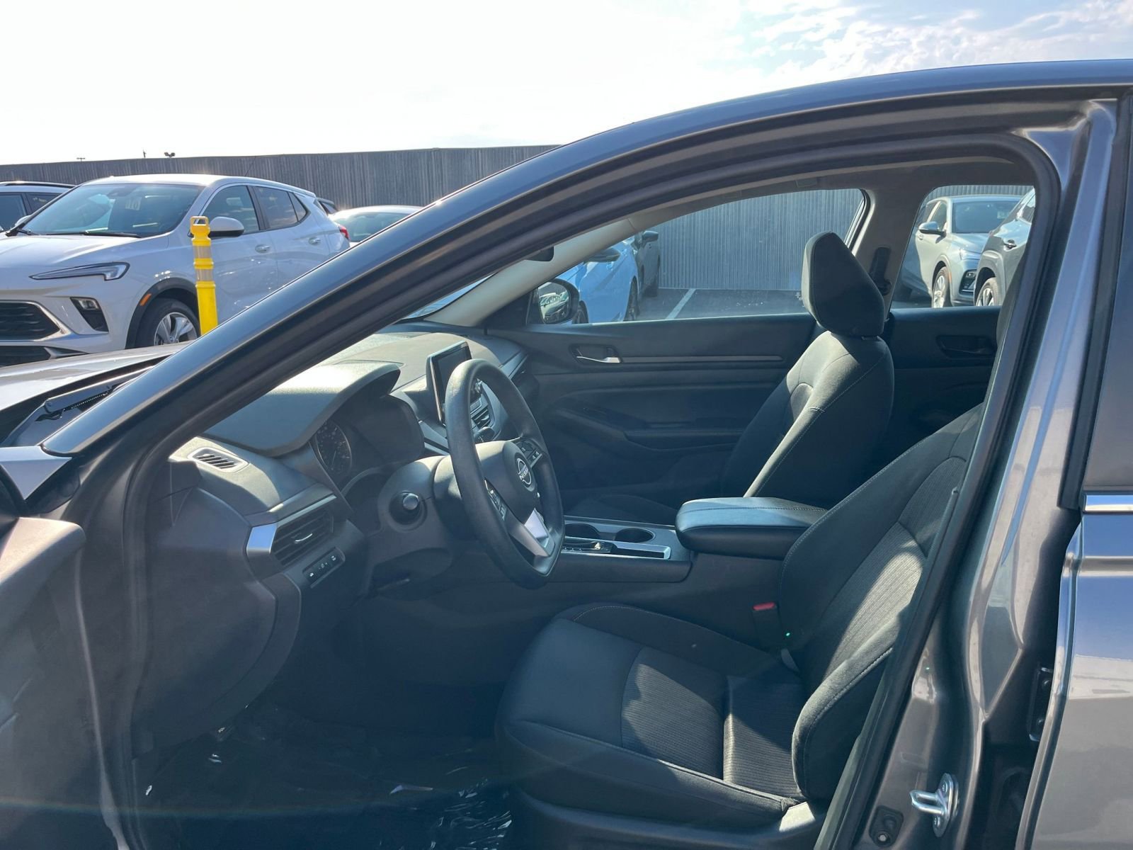 Thumbnail: 2025 Nissan Altima - 28