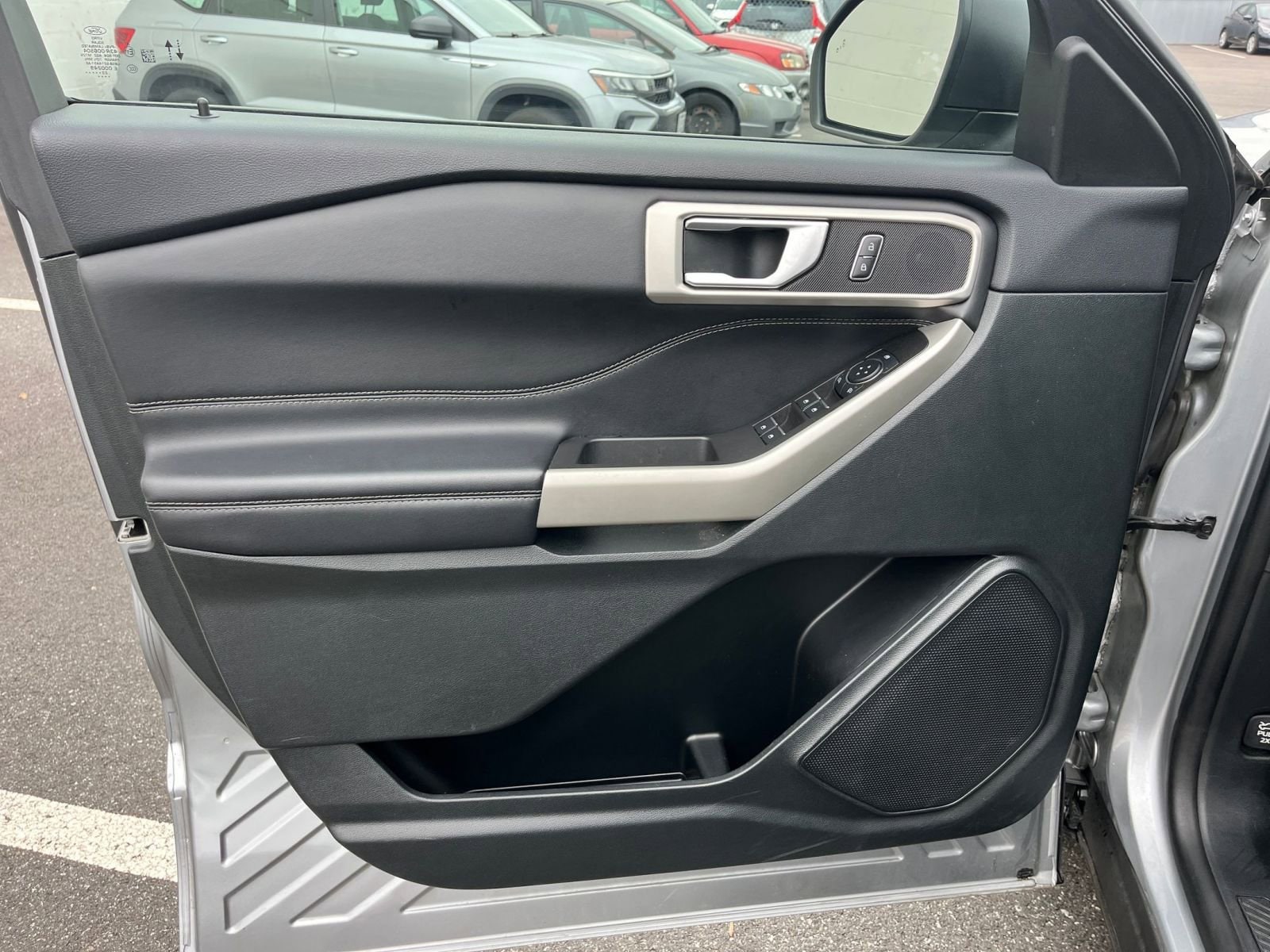 2023 Ford Explorer XLT 20