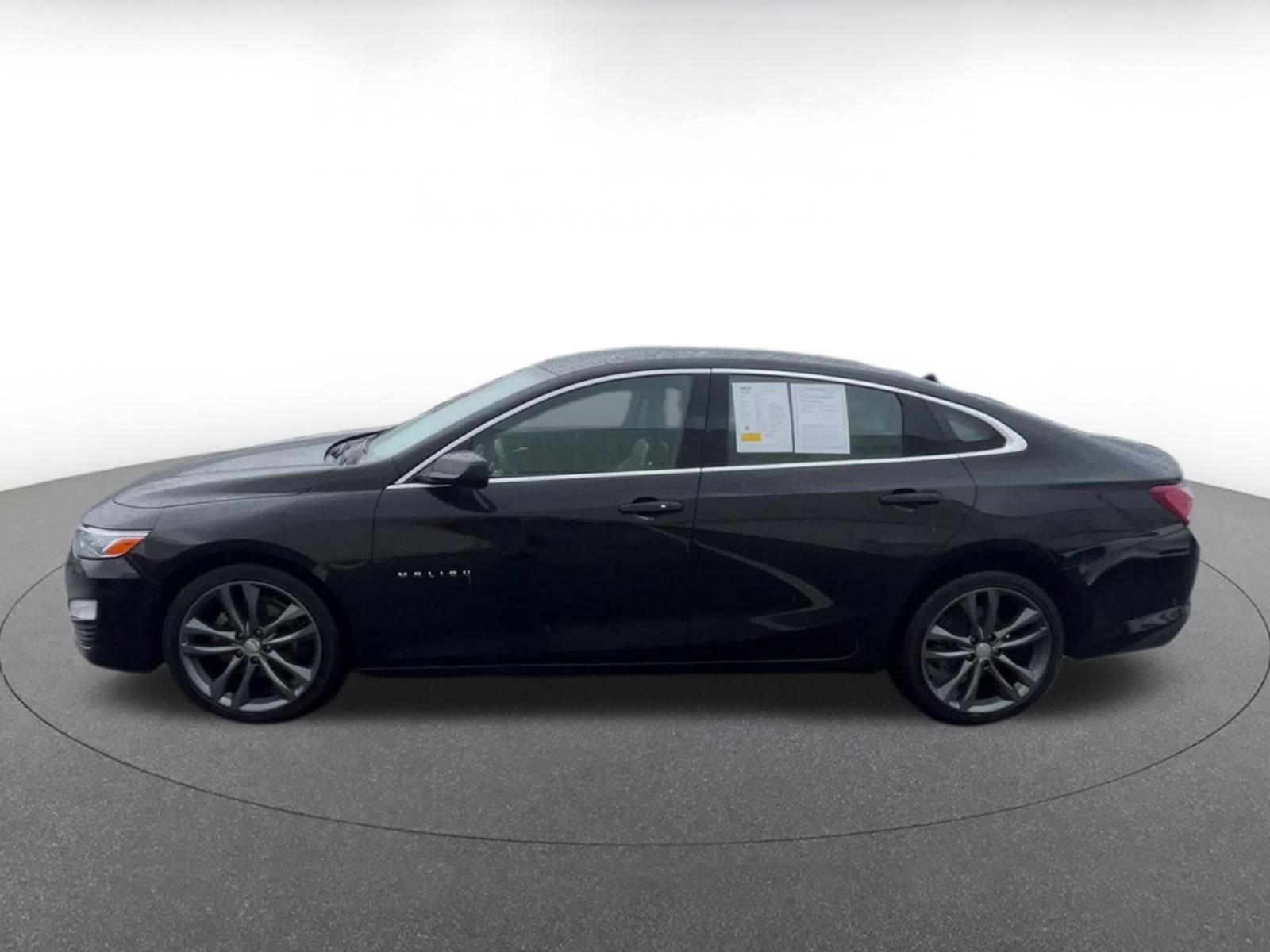 Thumbnail: 2024 Chevrolet Malibu - 8