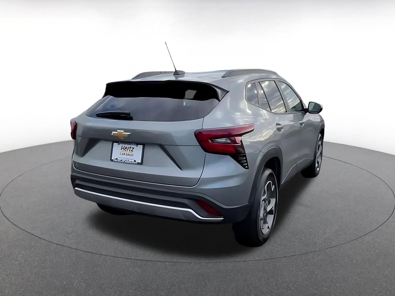 Thumbnail: 2025 Chevrolet Trax - 13