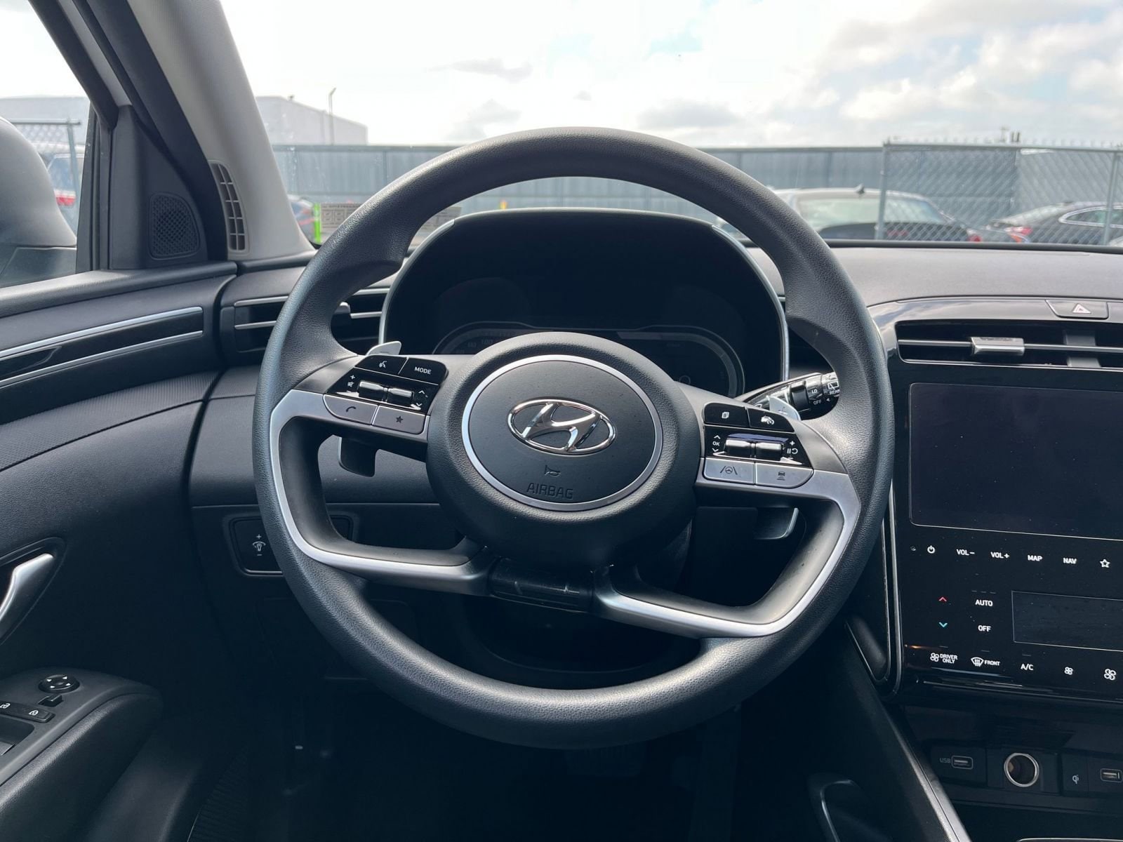 Thumbnail: 2024 Hyundai Tucson - 28