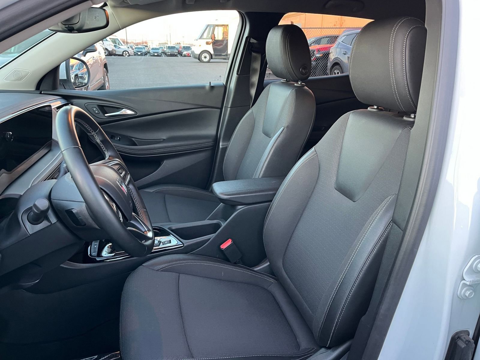 Thumbnail: 2025 Buick Encore GX - 35