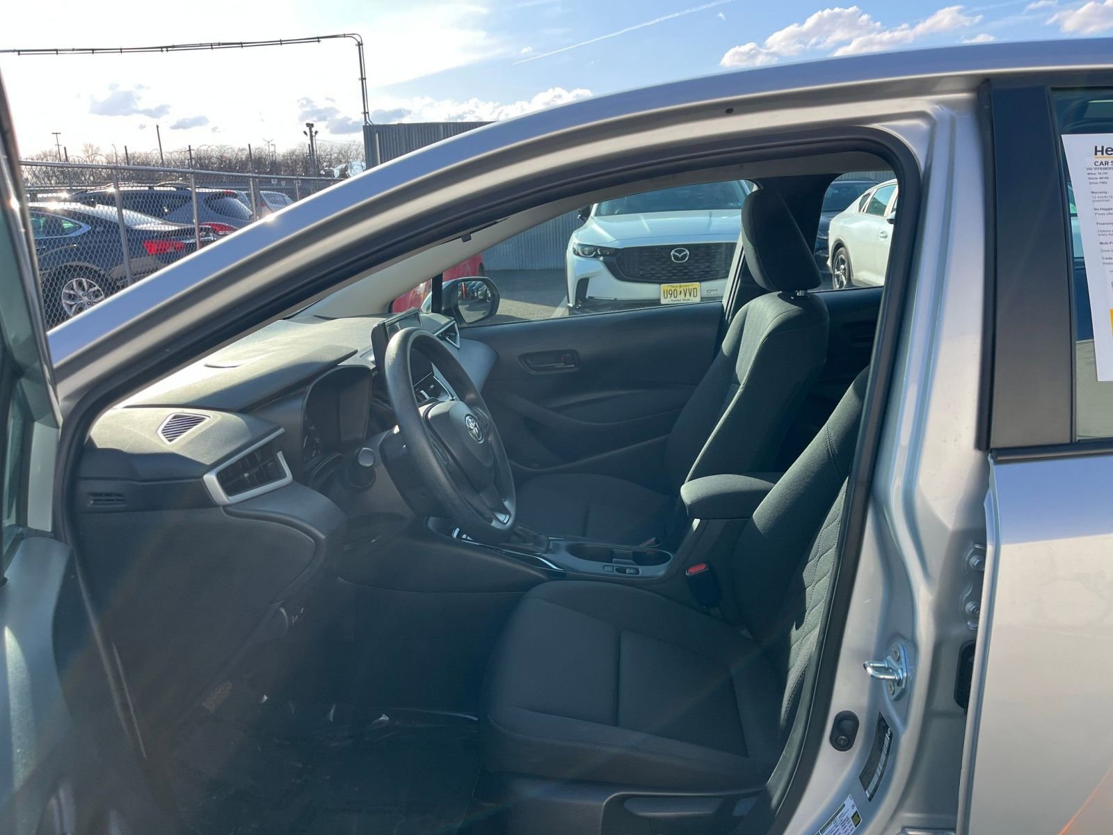 Thumbnail: 2025 Toyota Corolla - 26