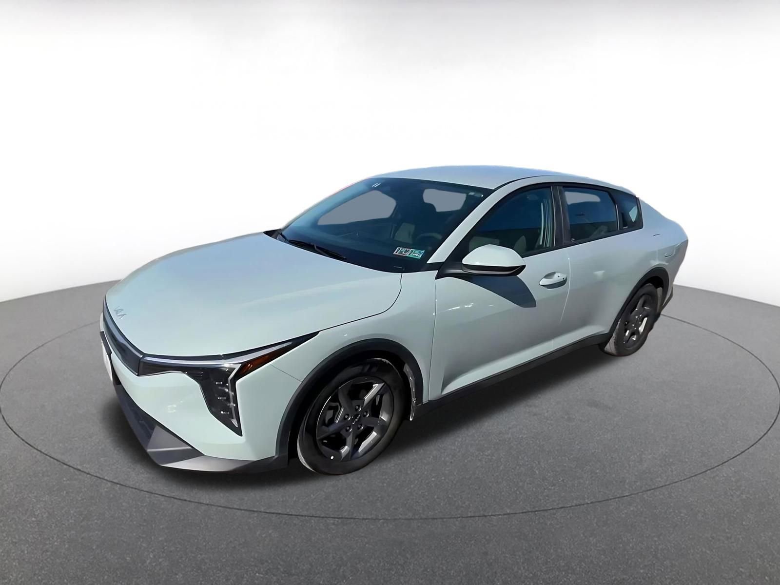 Thumbnail: 2025 Kia K4 - 6