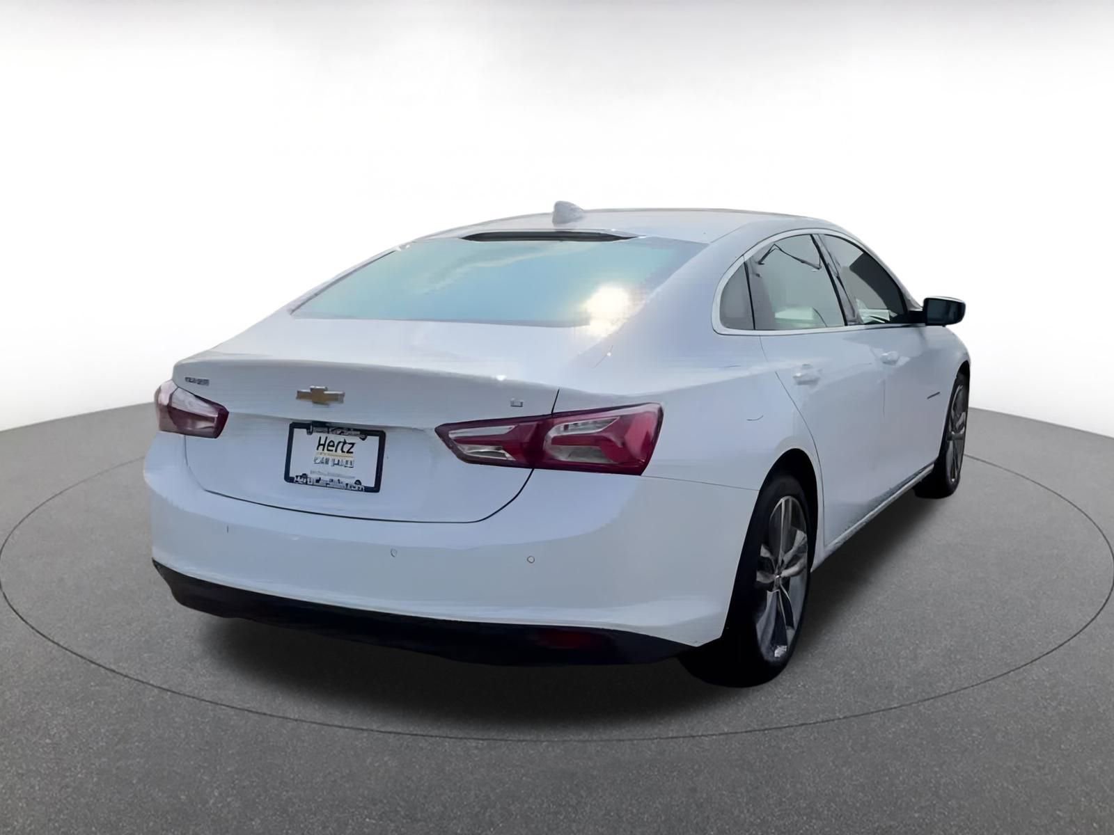 Thumbnail: 2024 Chevrolet Malibu - 13