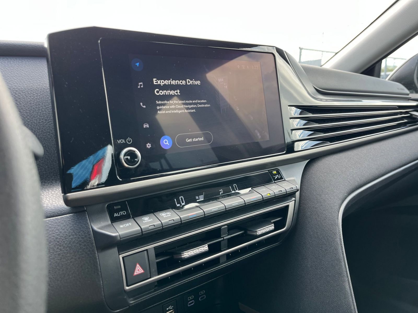 Thumbnail: 2025 Toyota Camry - 20