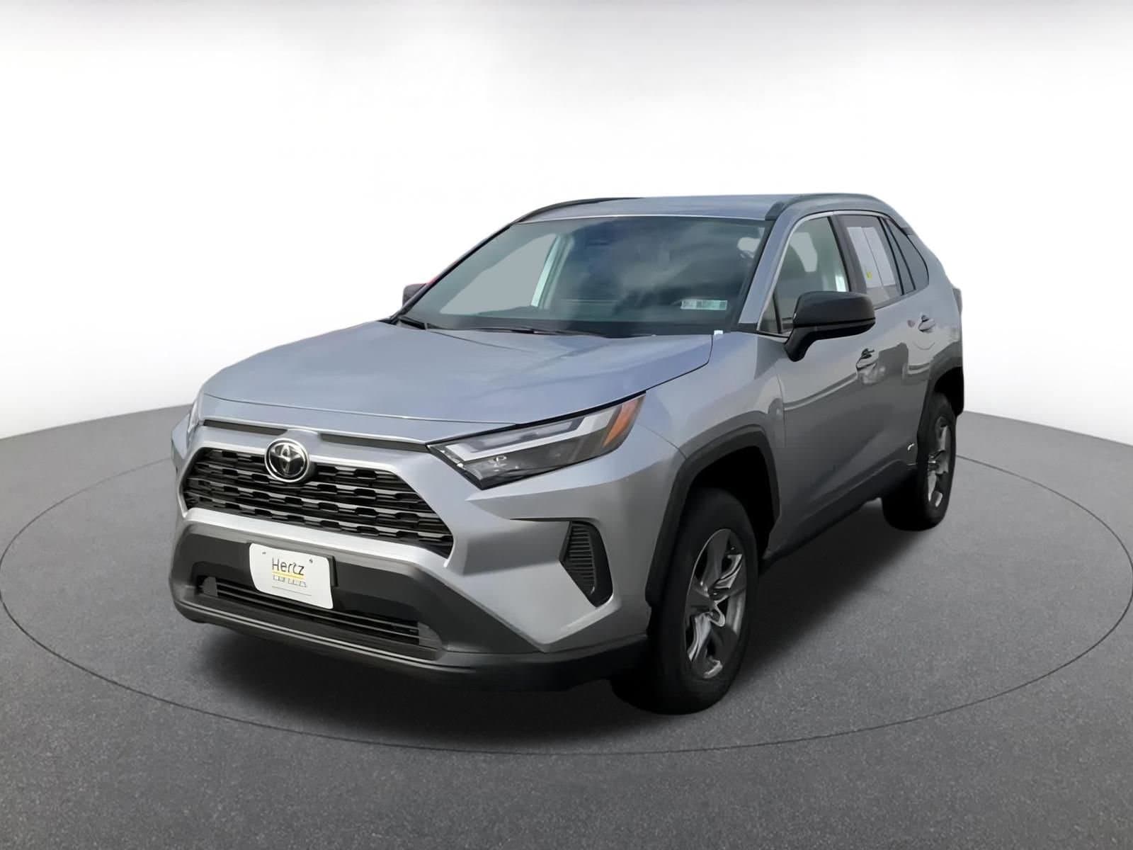 Thumbnail: 2025 Toyota RAV4 - 6