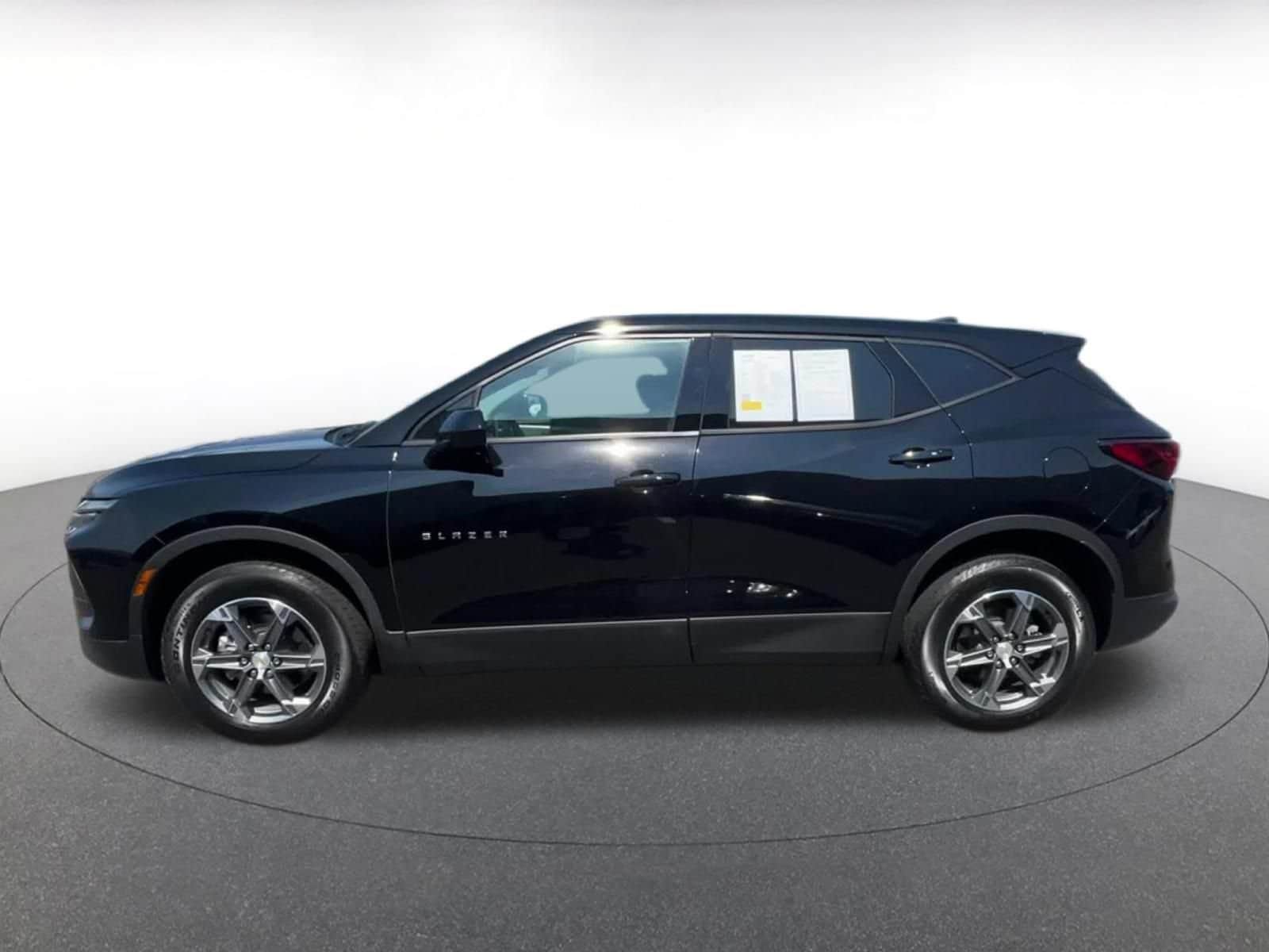 Thumbnail: 2025 Chevrolet Blazer - 8