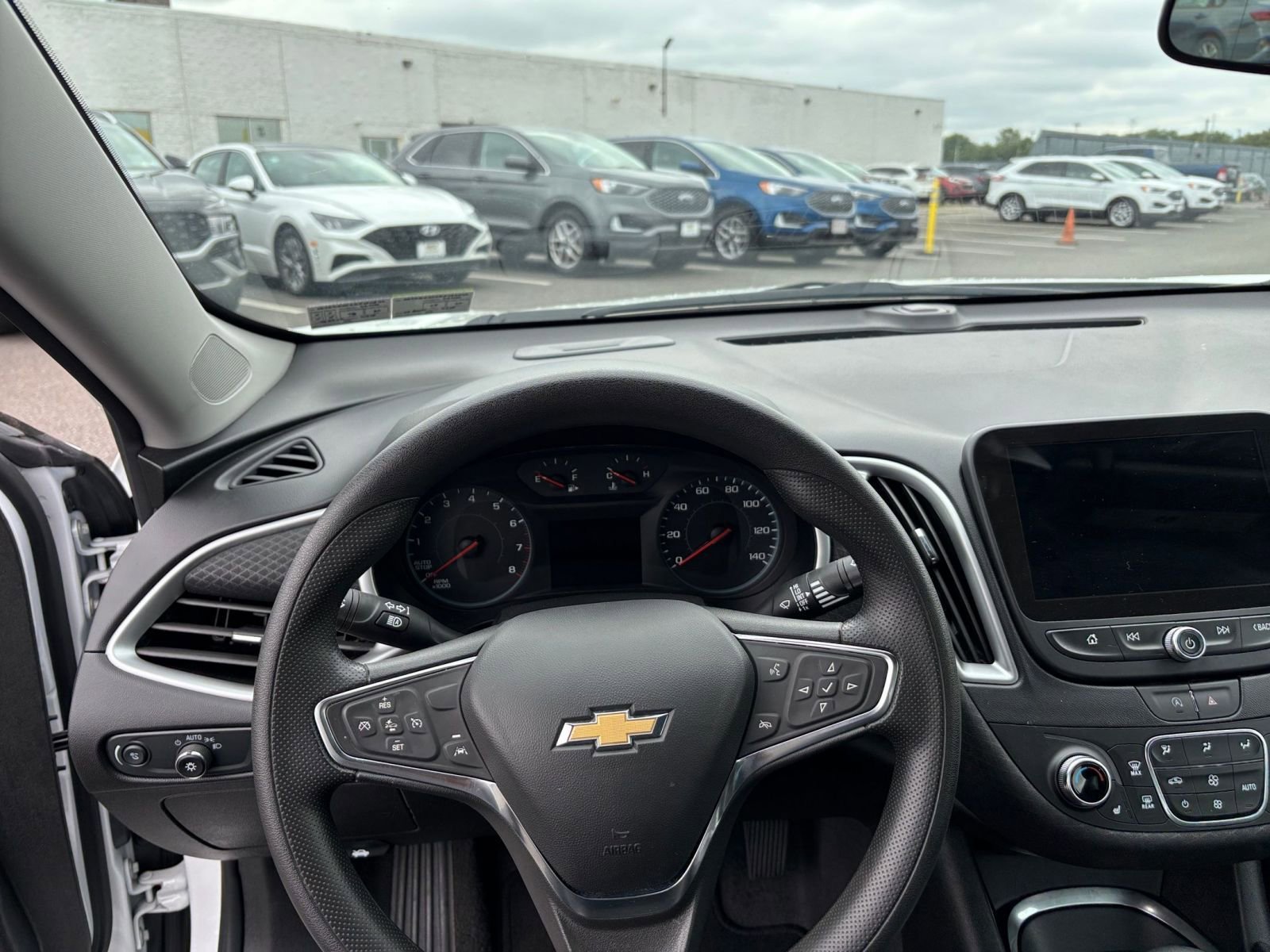 Thumbnail: 2024 Chevrolet Malibu - 34