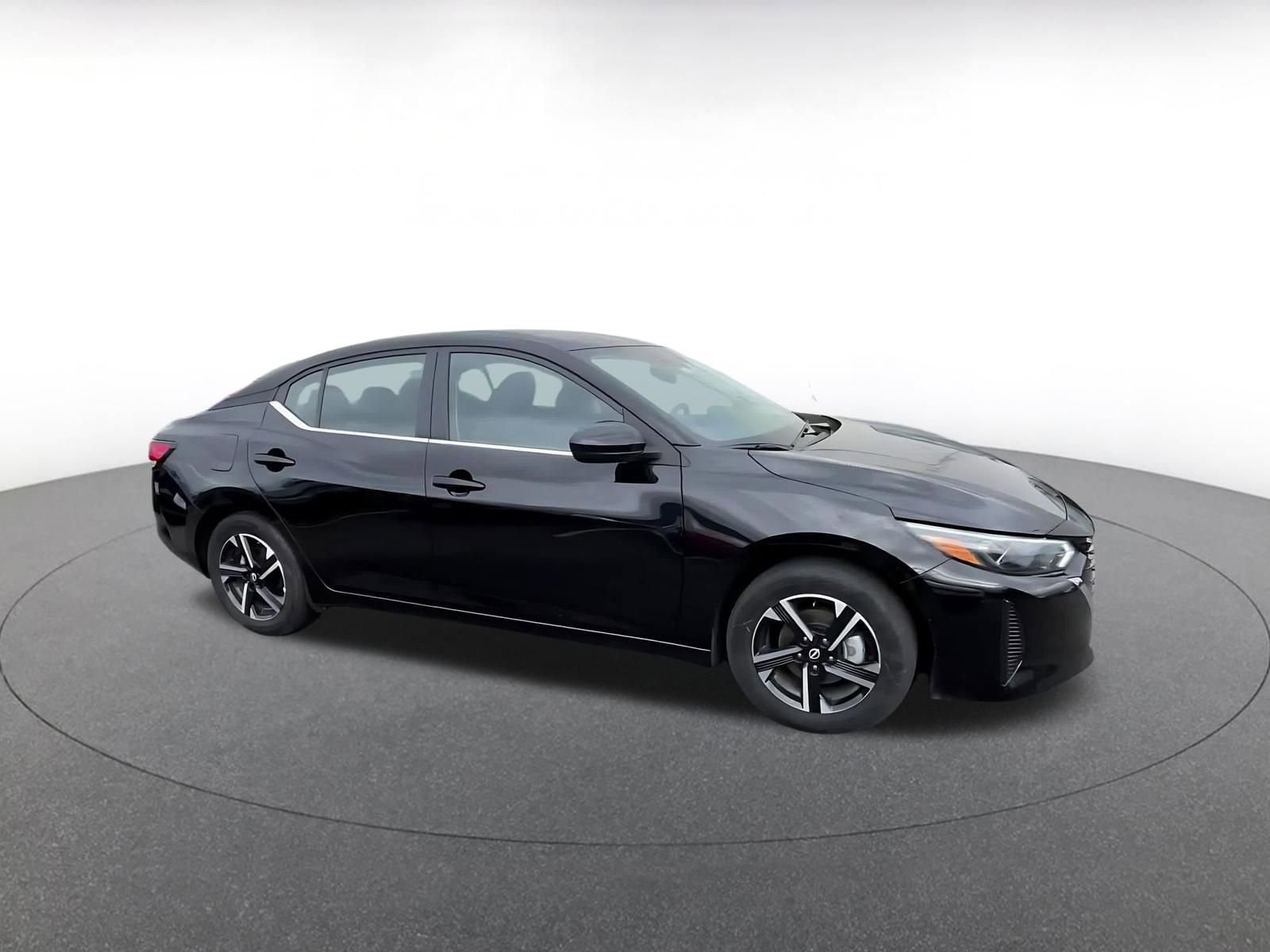 Thumbnail: 2025 Nissan Sentra - 1